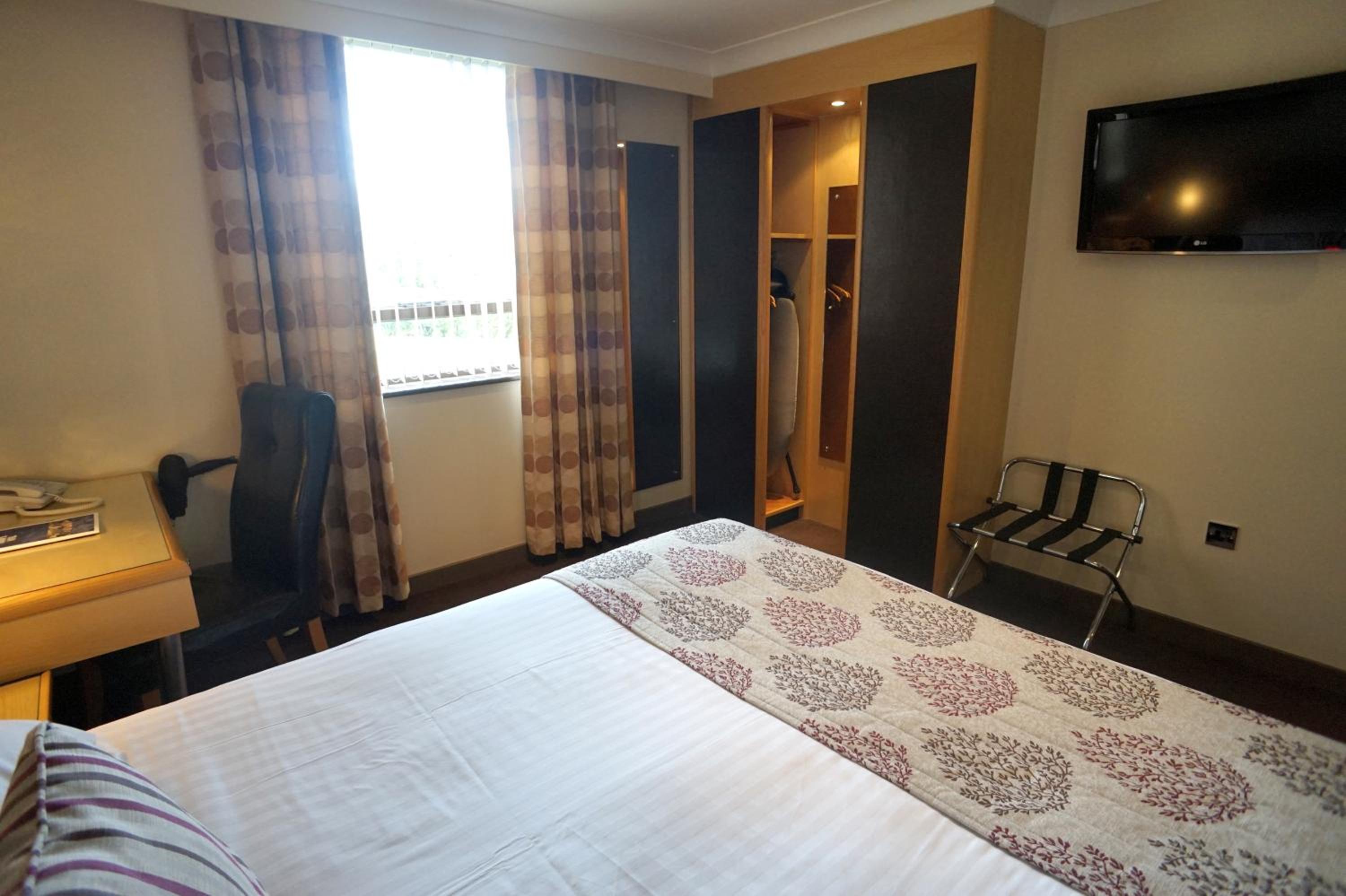 Standard Deluxe Disable Double Room  photo 3
