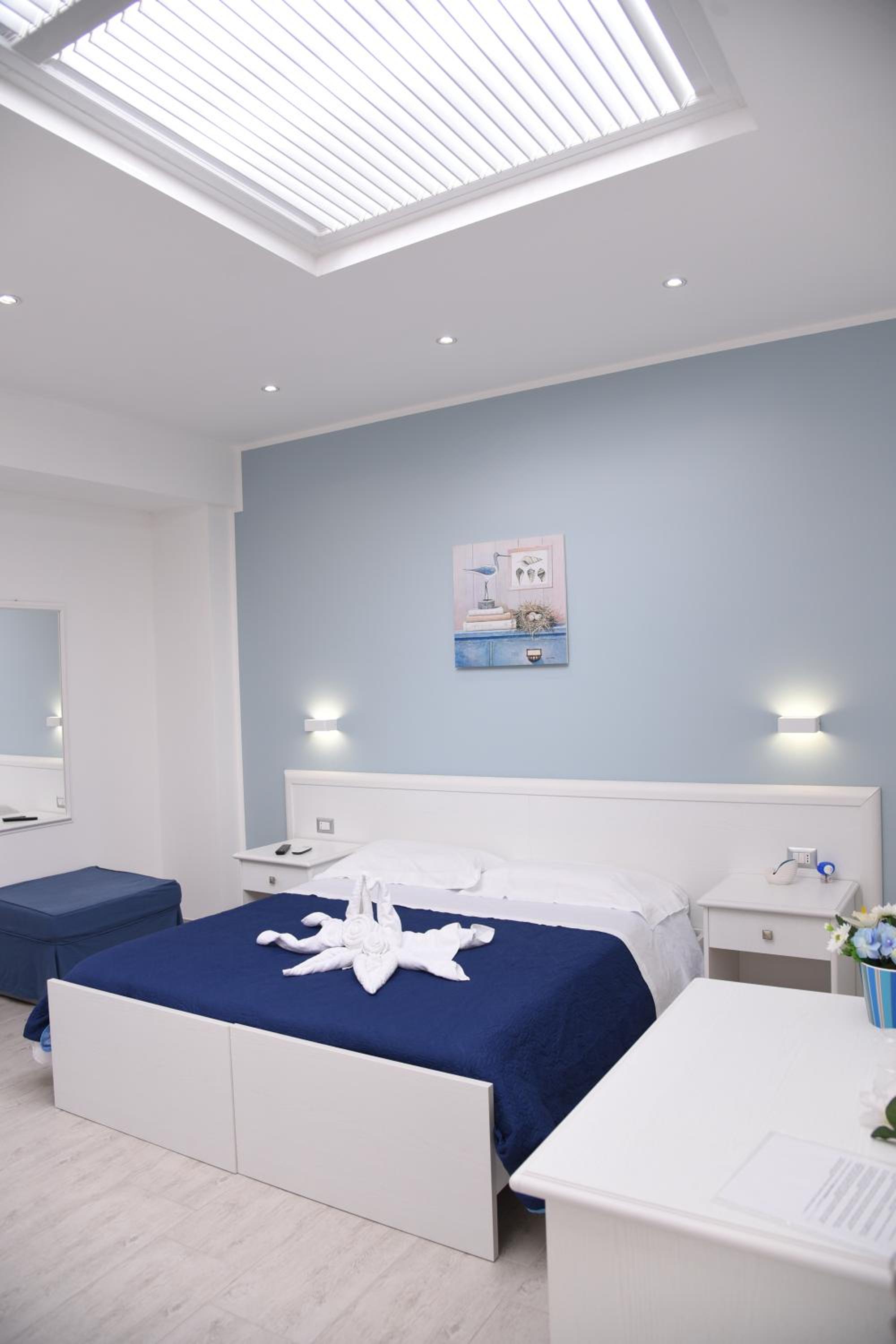 Quadruple Room with Bathroom photo 1