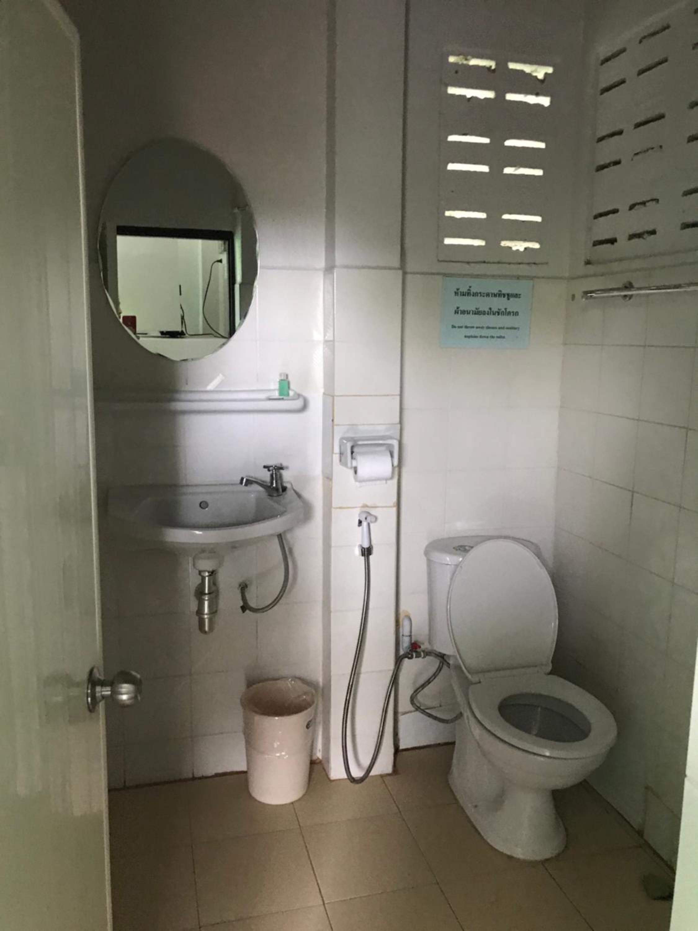 Double Room - Photo 13