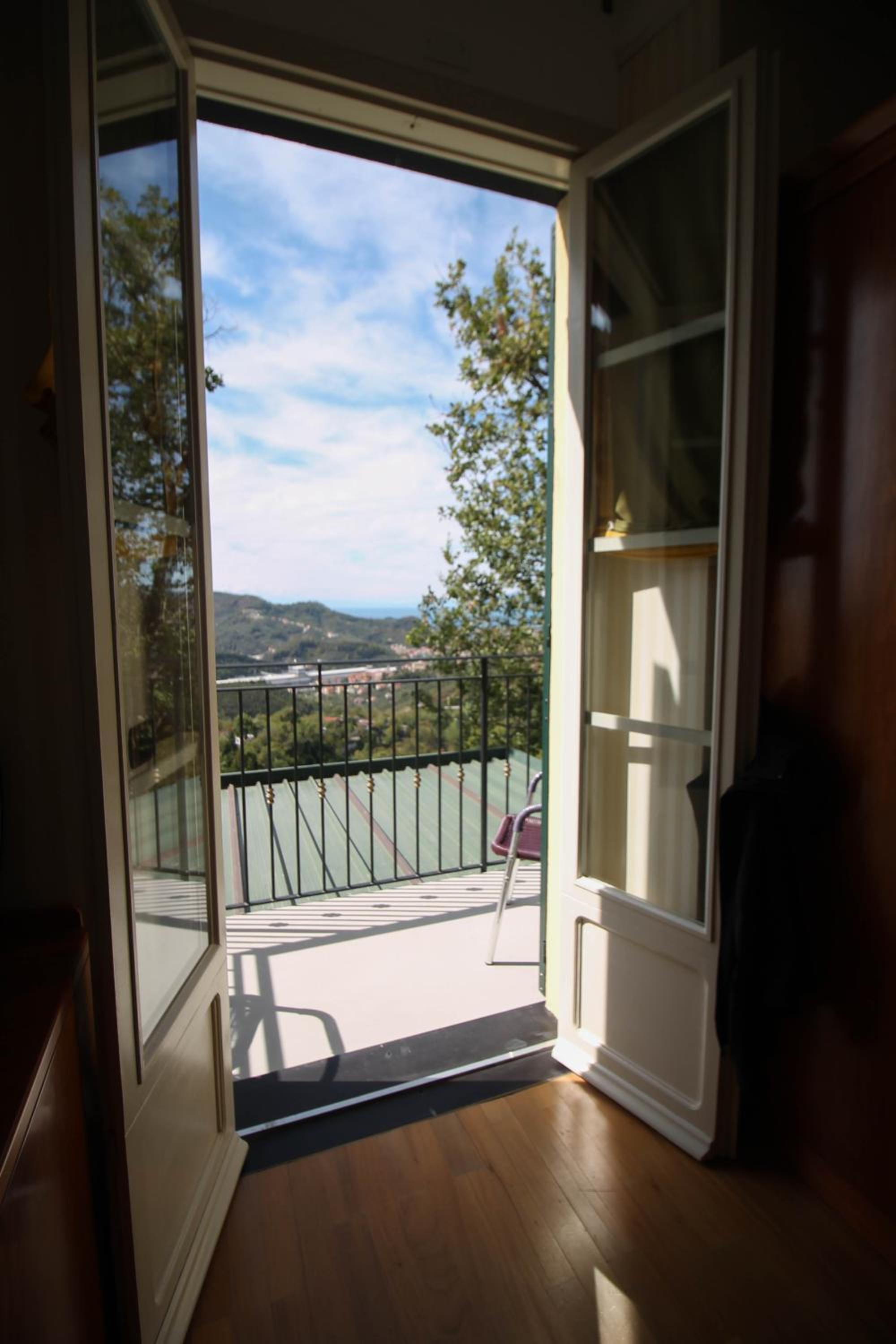 Double Room - Photo 13