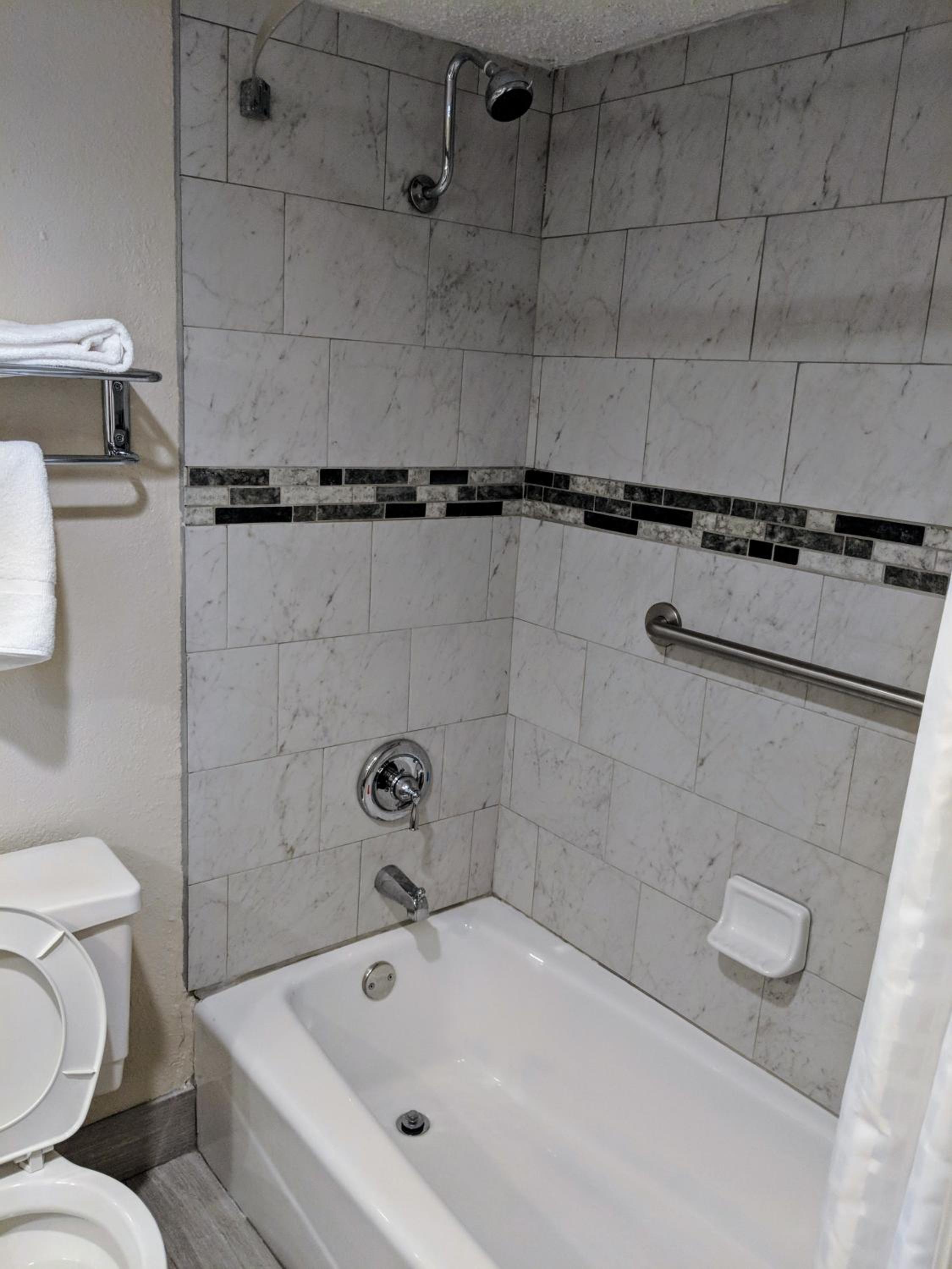 Double Room - First Floor/Non-Smoking photo 3
