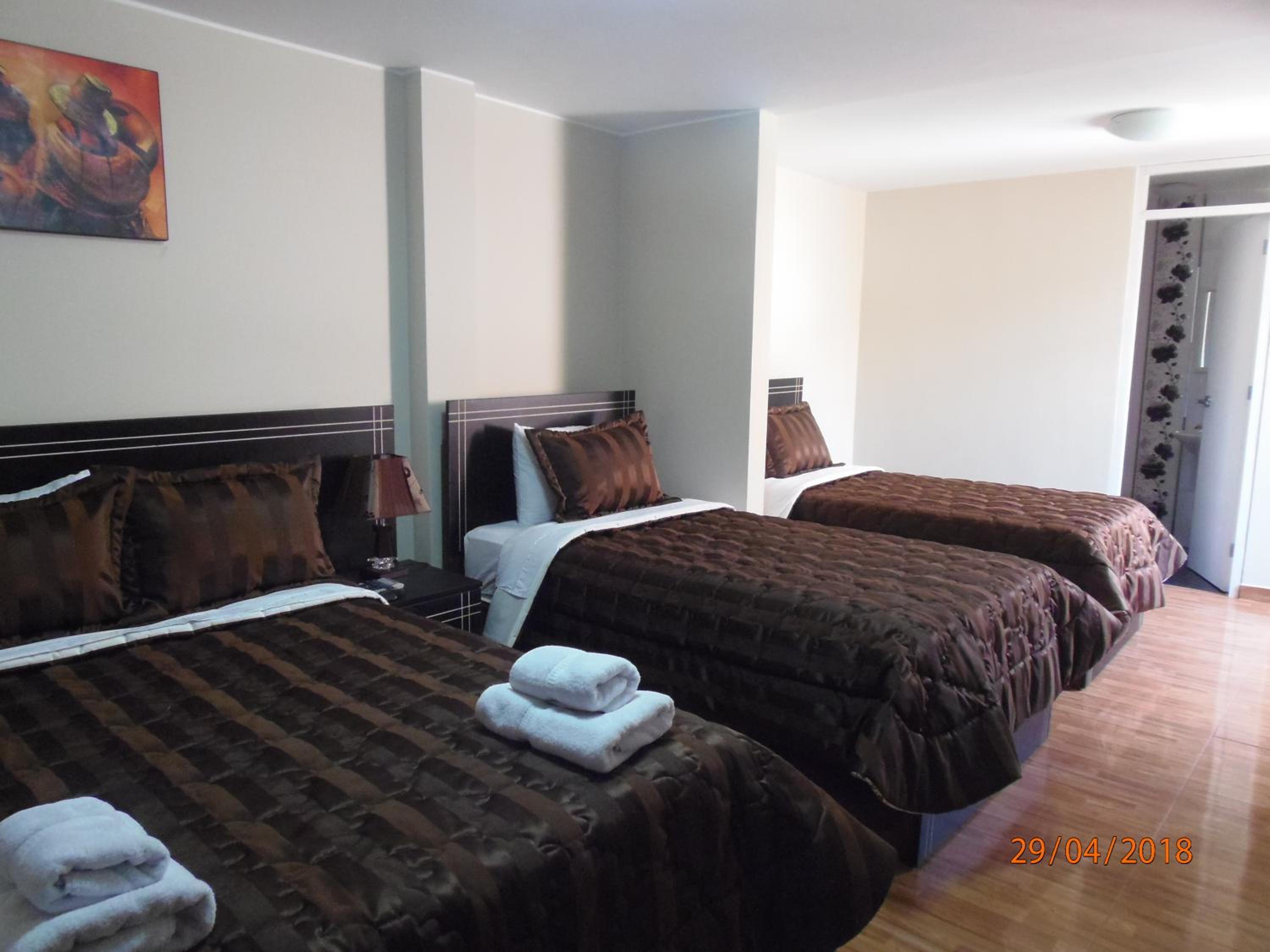 Family Room with Private Bathroom photo 1