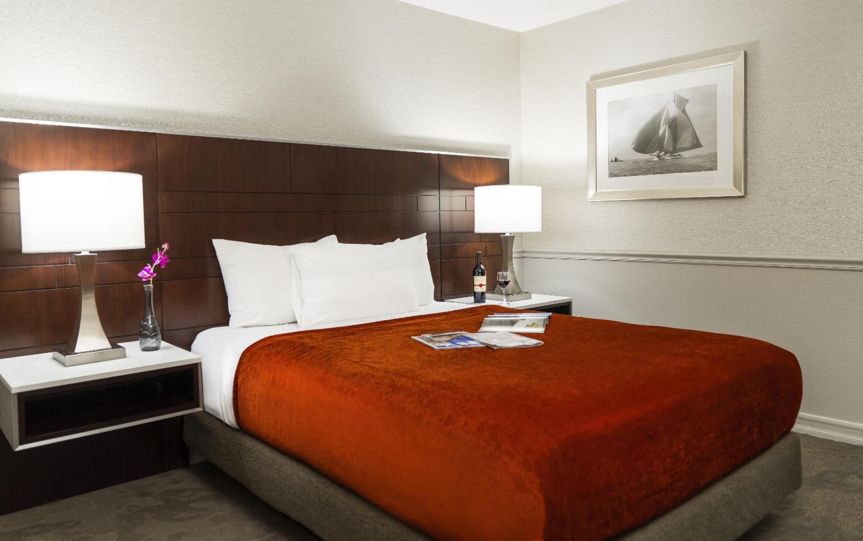 Deluxe Queen Room photo 1