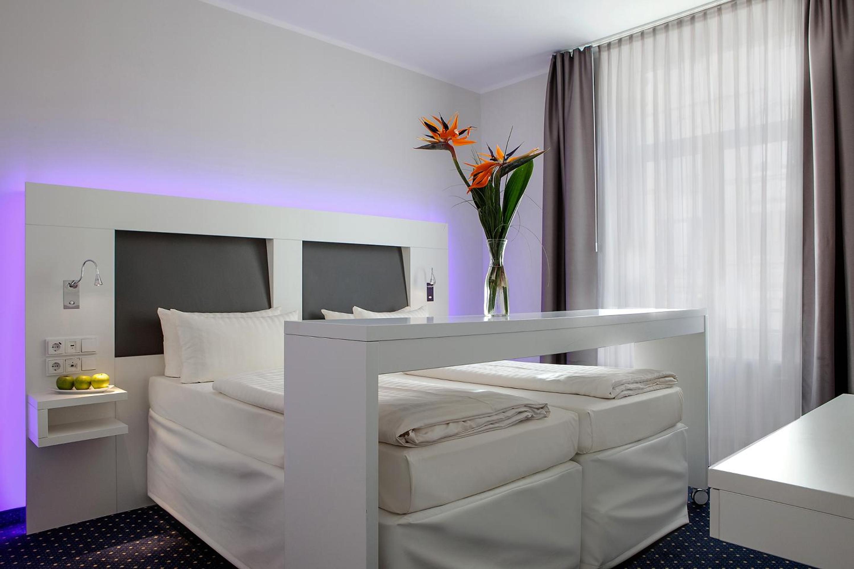Business Double or Twin Room photo 3