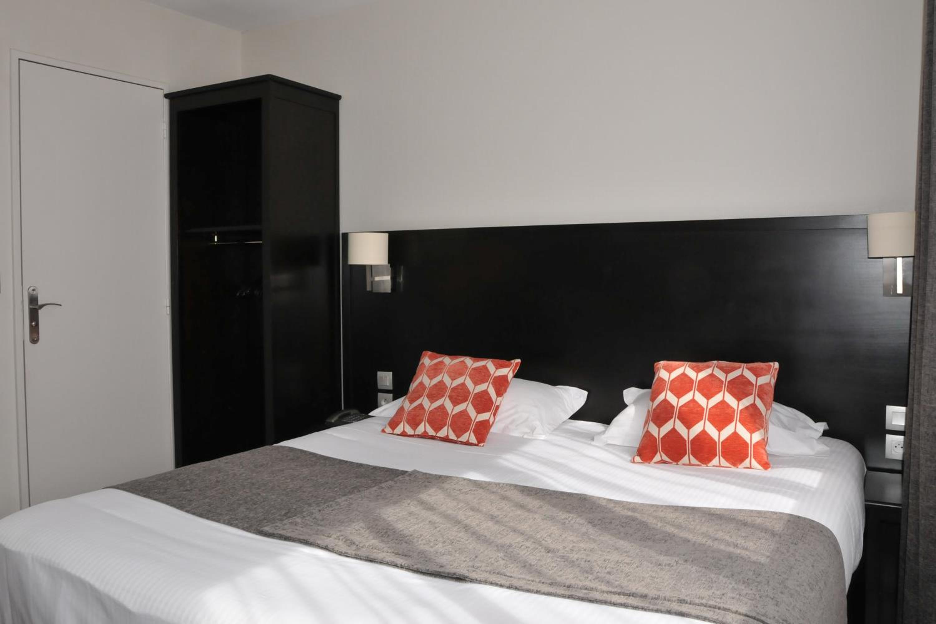 Comfort Double Room - Photo 9