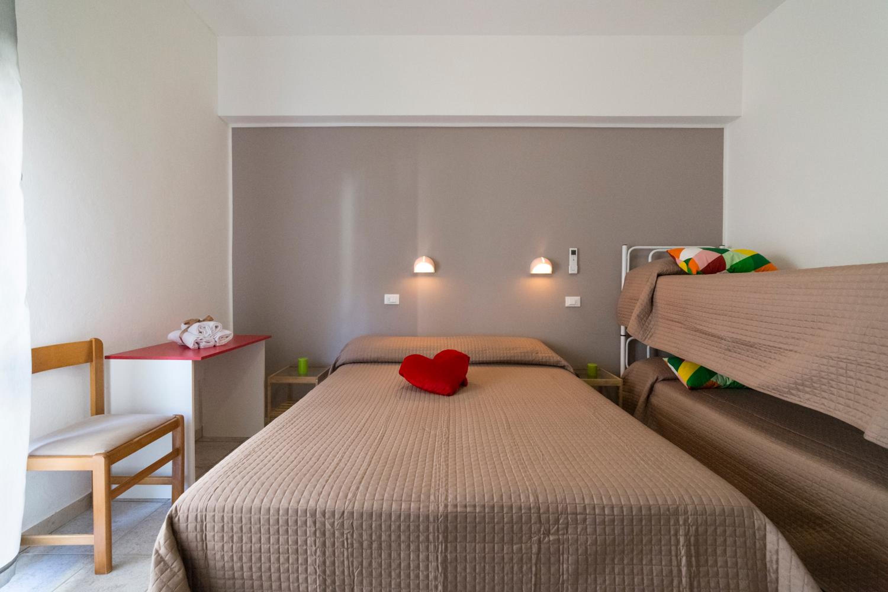 Quadruple Room - Photo 4