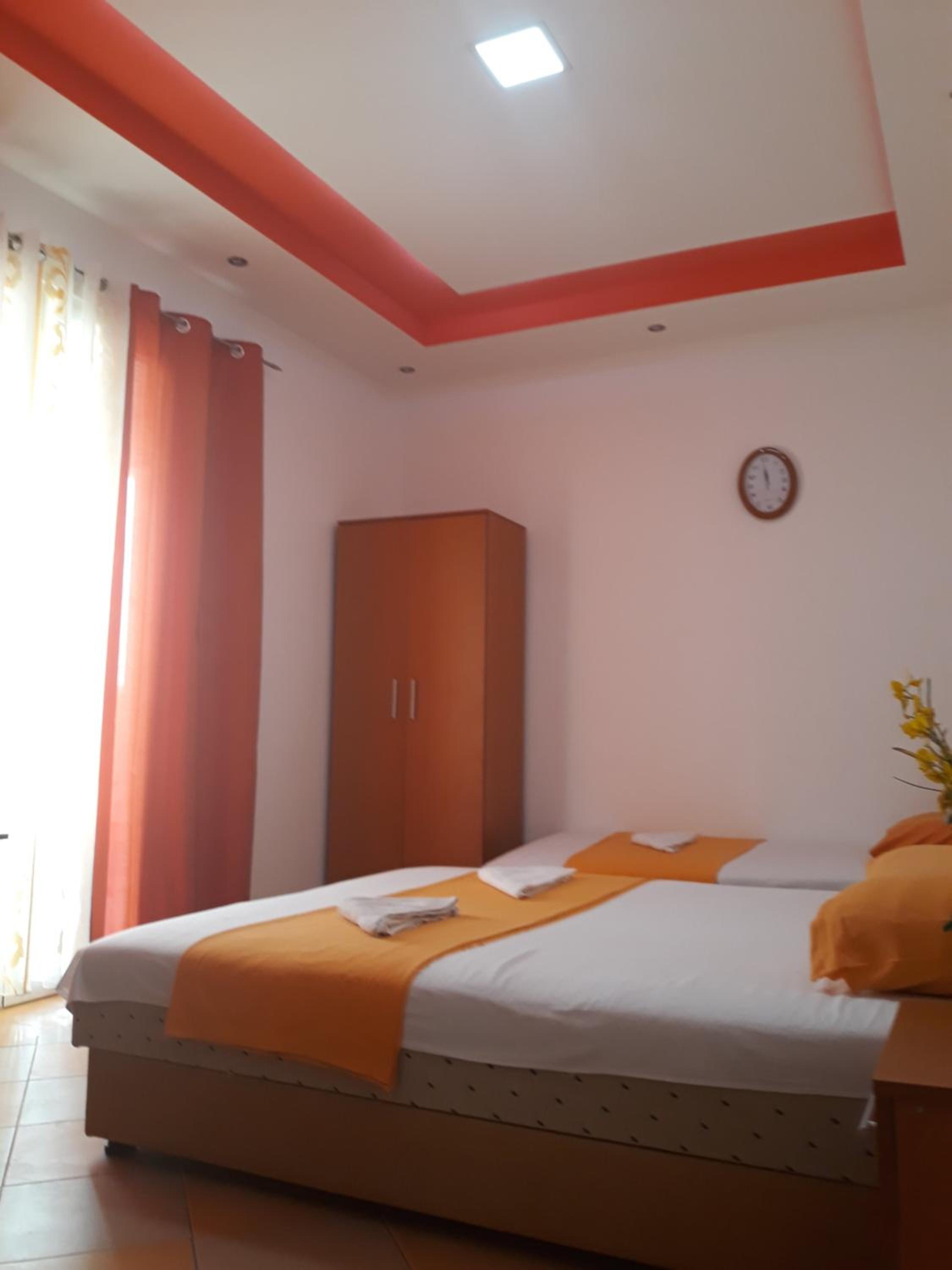 One-Bedroom Apartment (3 Adults) photo 3