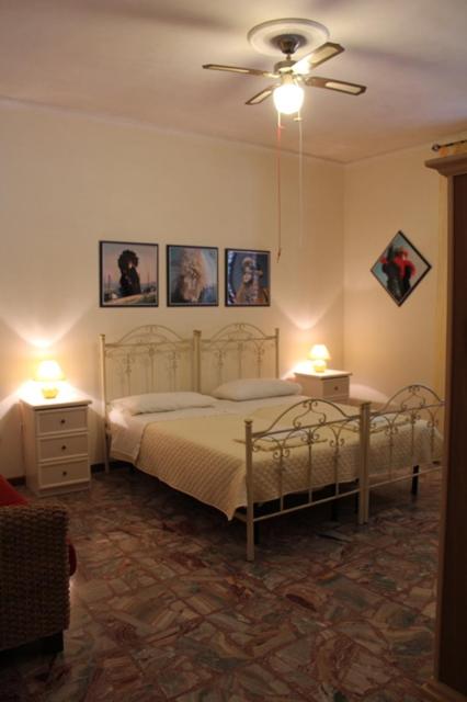 Three-Bedroom Apartment photo 1