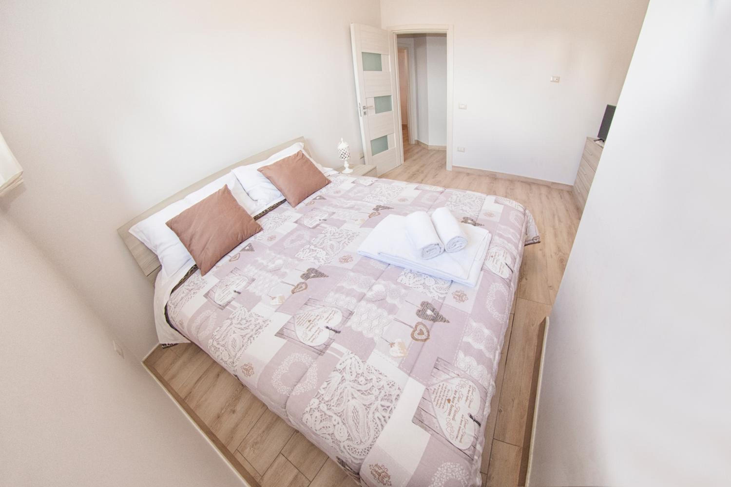 Suite with Garden and Pool  photo 2