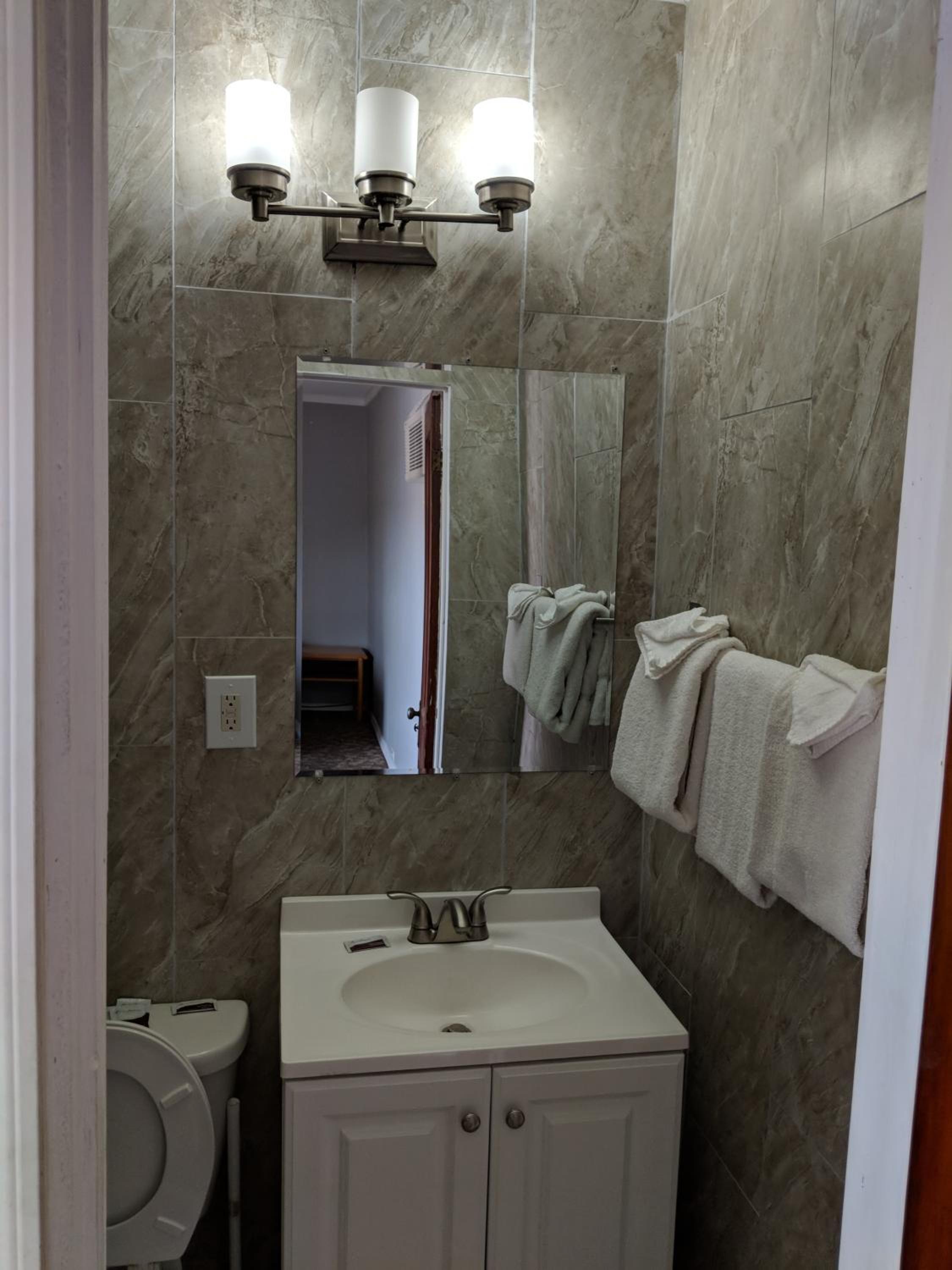 Small Single Room photo 1