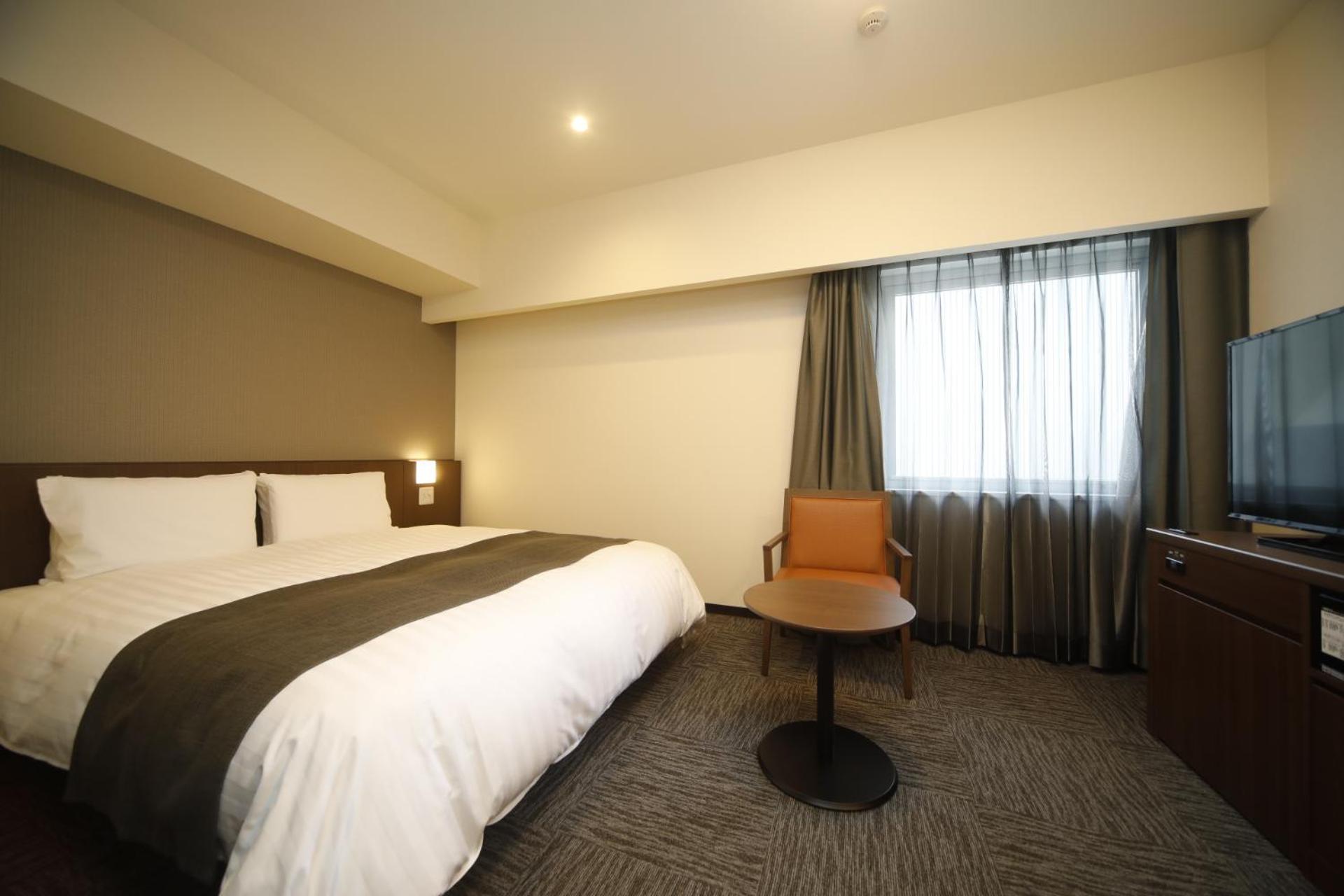 Queen Room - Non-Smoking - Photo 1