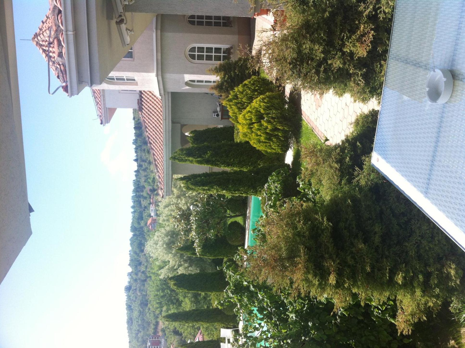 Twin Room with Pool View - Photo 22