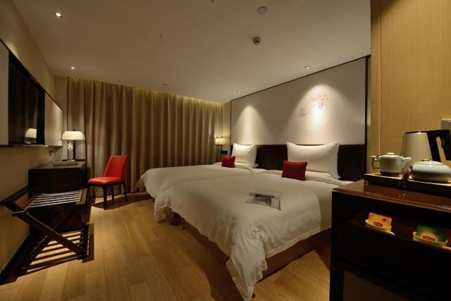 Deluxe Twin Room - Photo 1