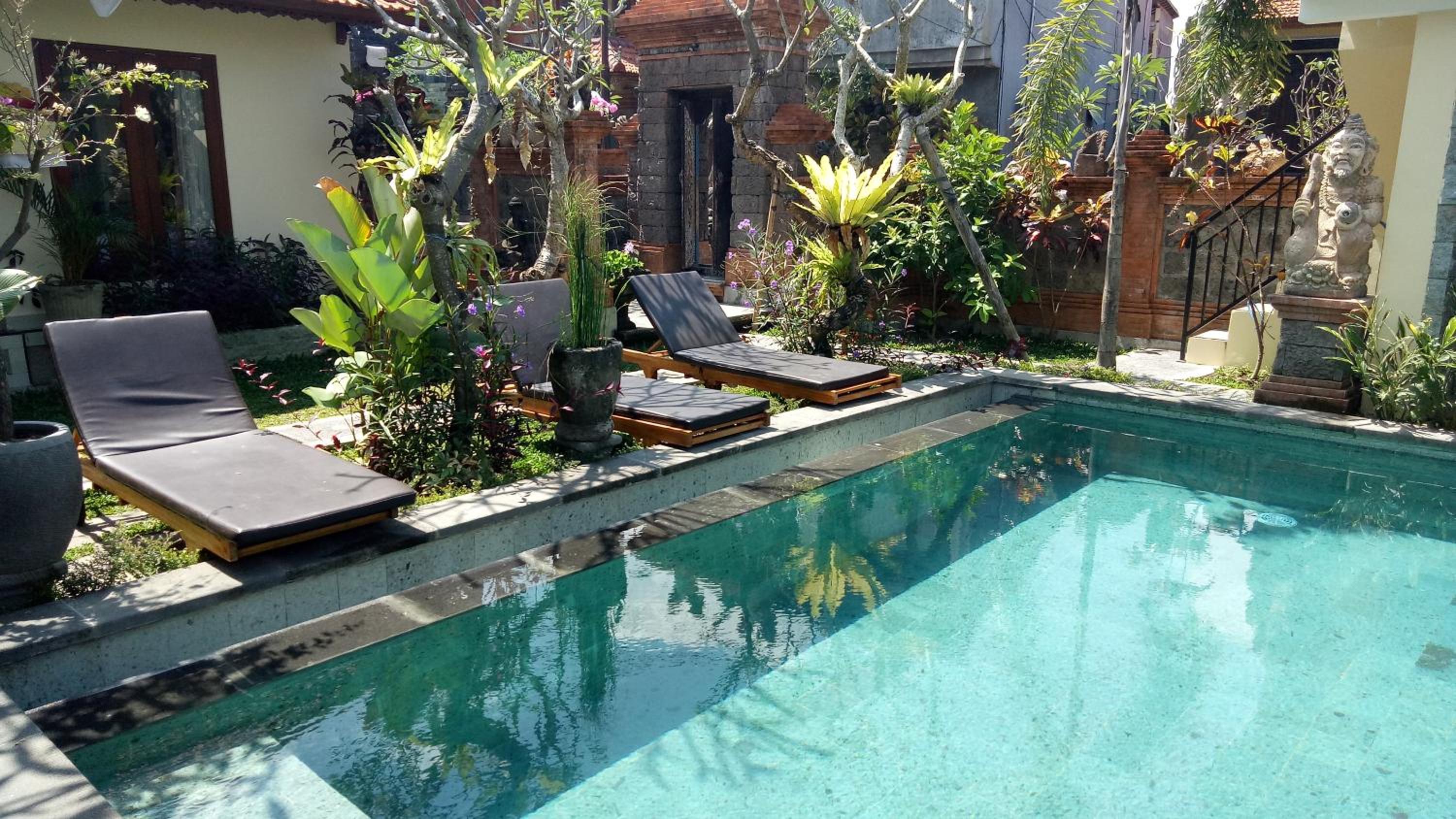 Double Room - Photo 11