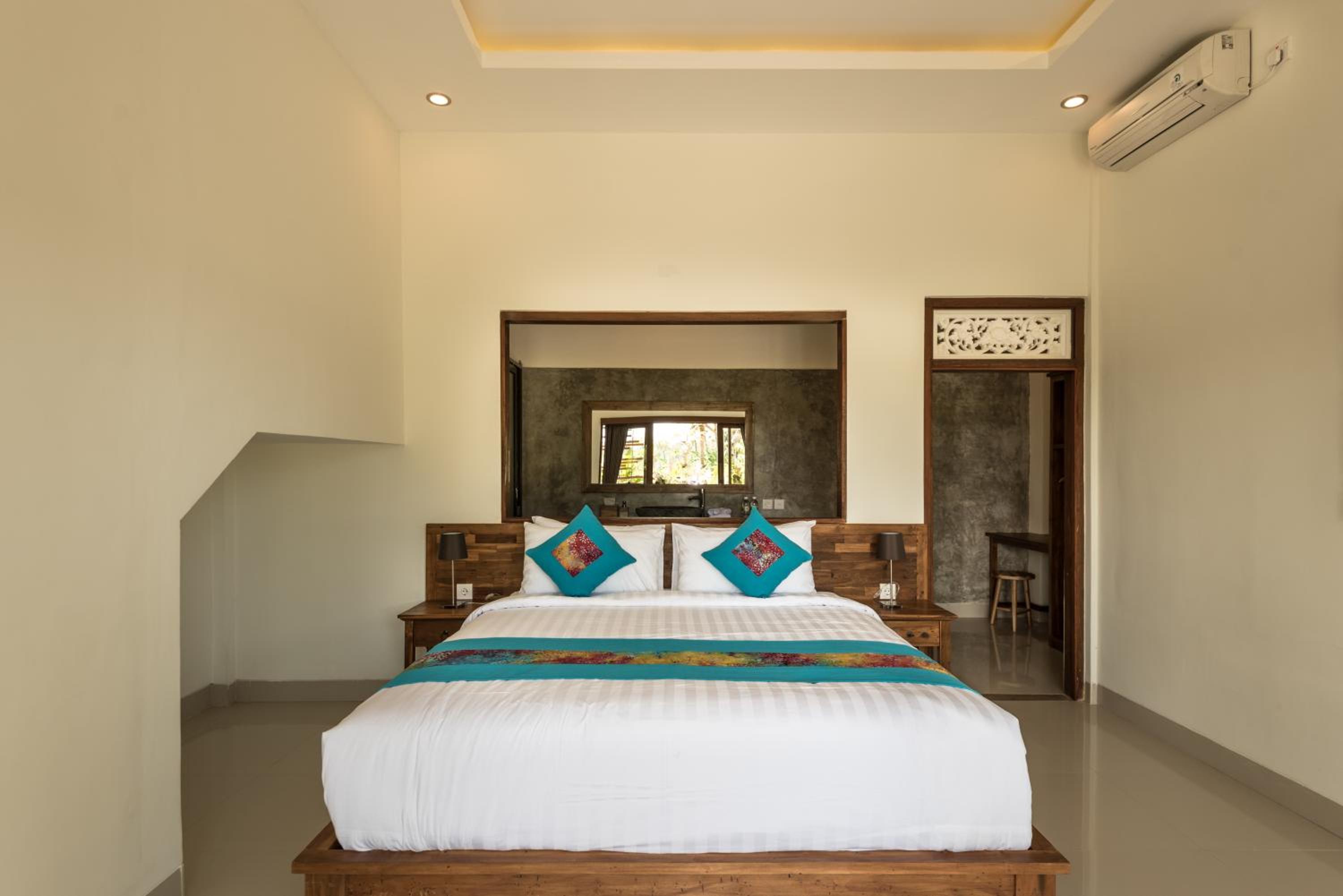 Superior Double Room - Photo 8