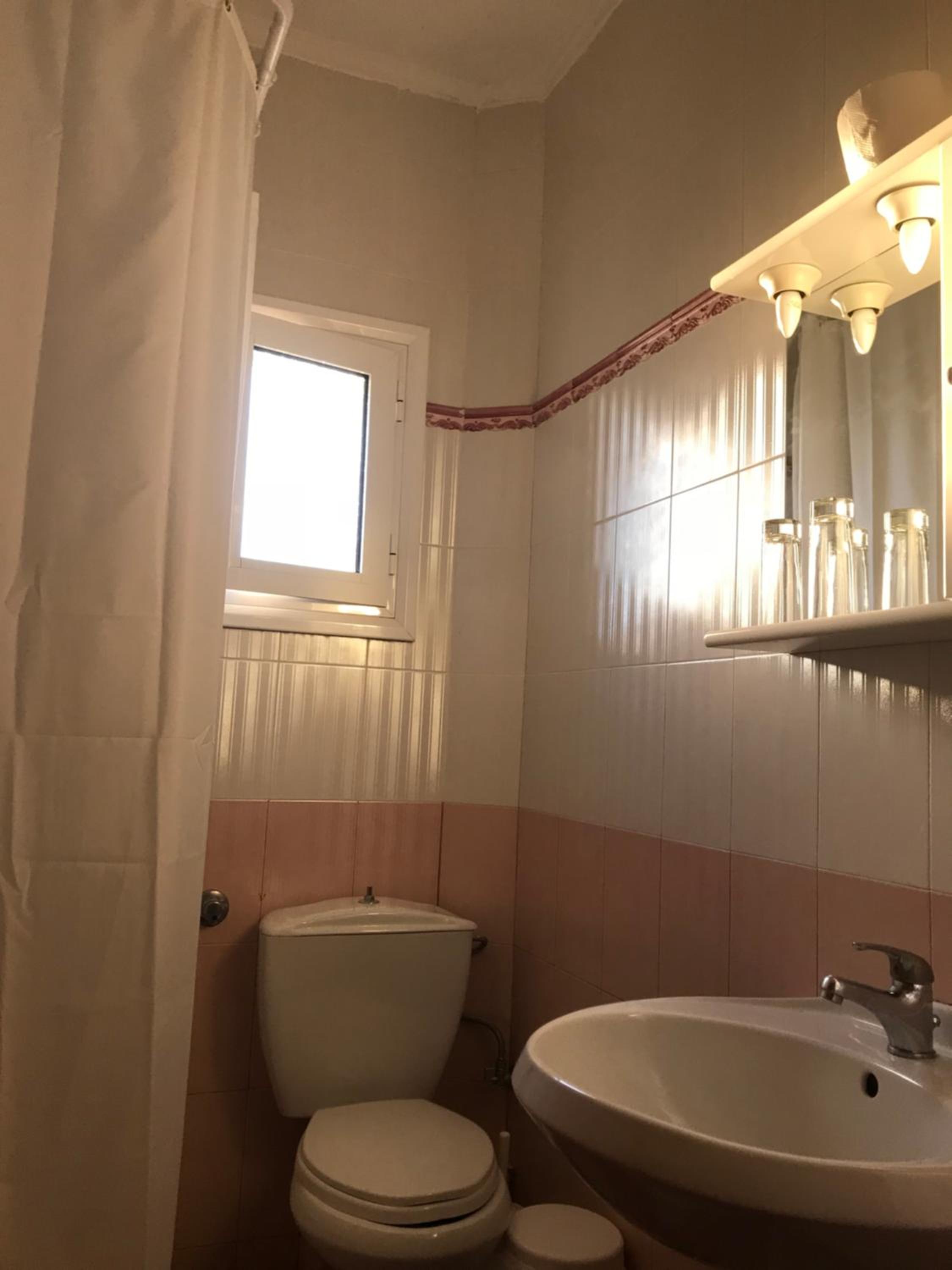 Deluxe Double or Twin Room with Sea View photo 2