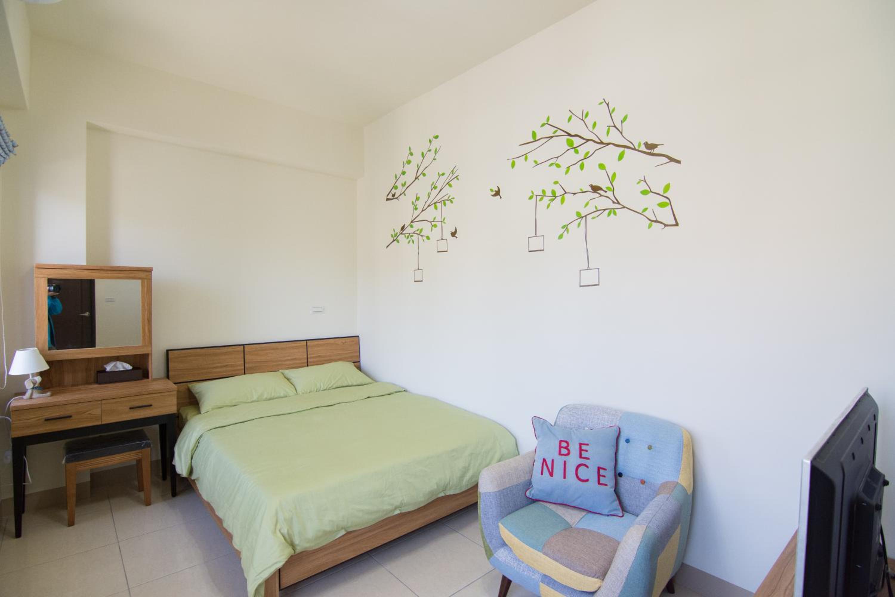 Queen Room with Balcony photo 2