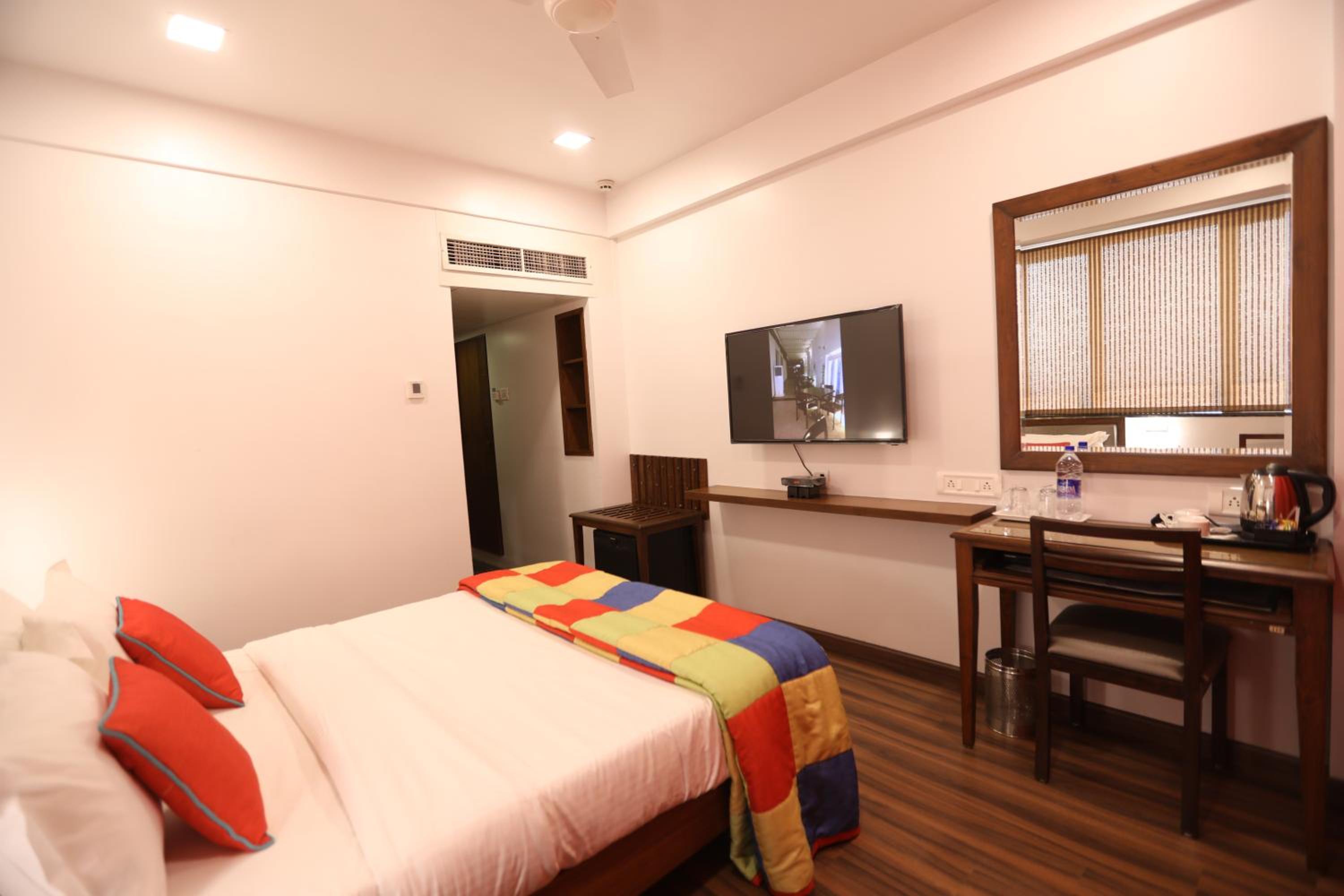 Deluxe Double or Twin Room