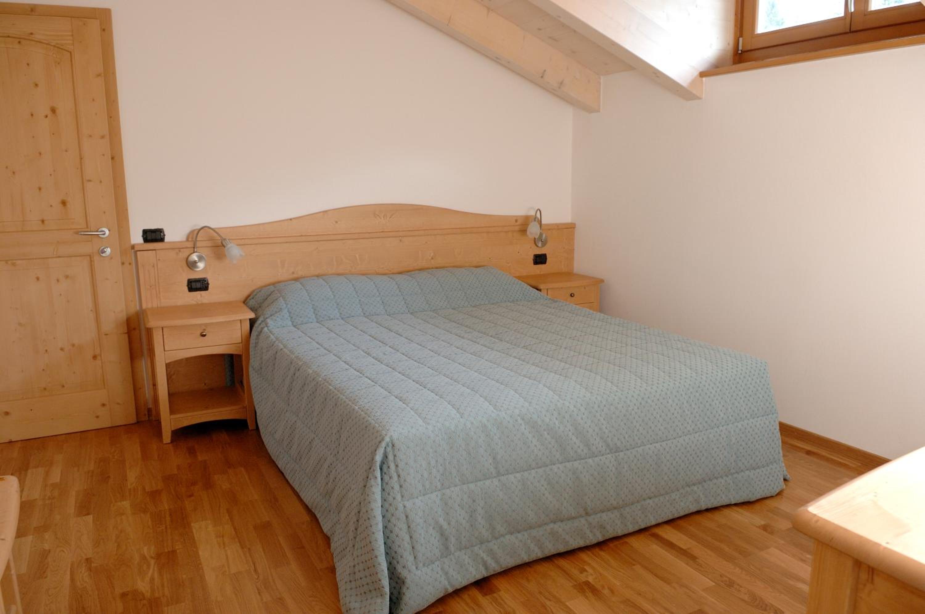 Double Room - Photo 7