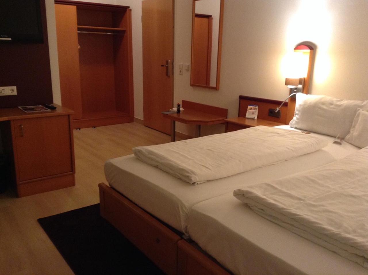 Triple Room - Photo 1