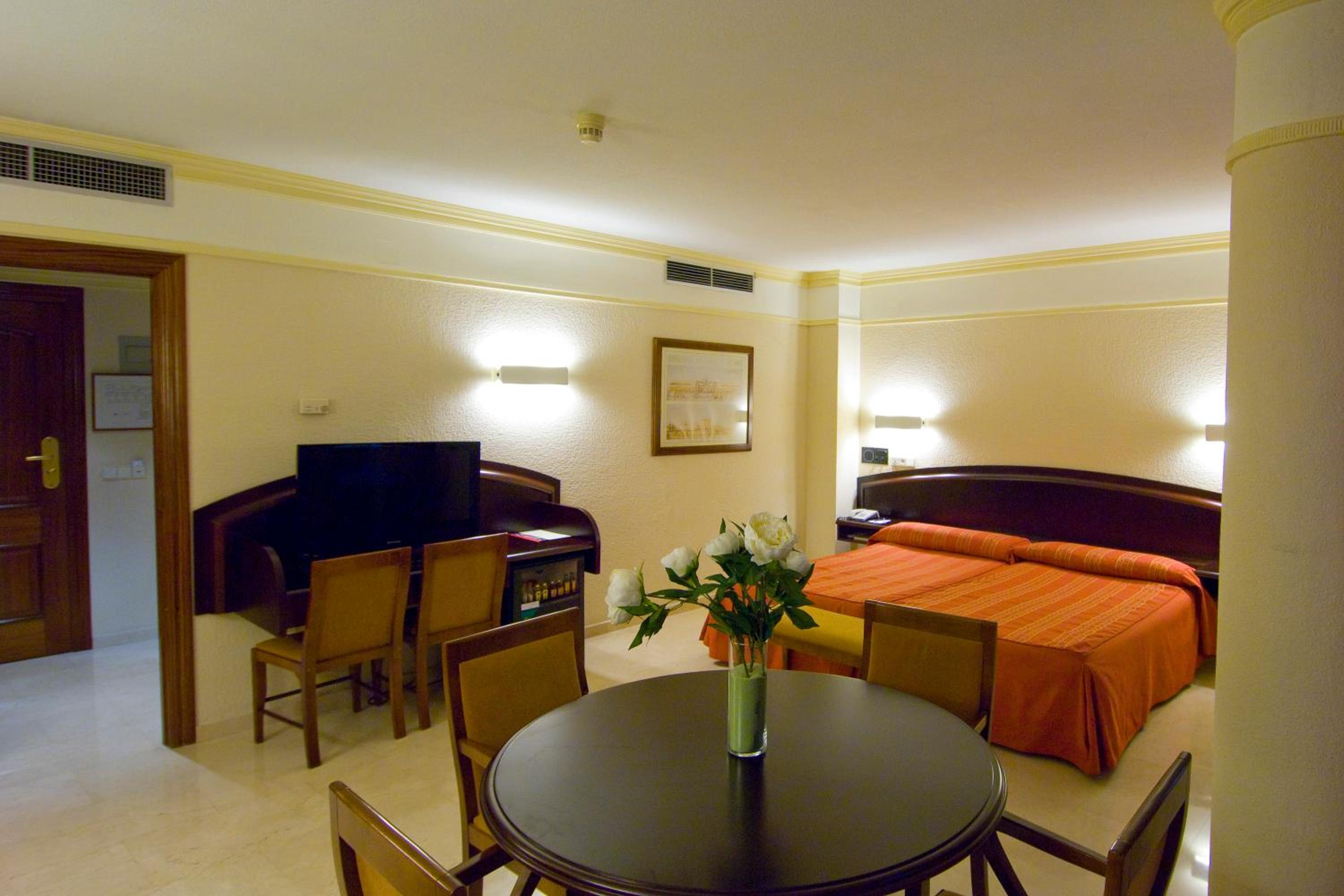 Habitación Doble con Cama Extra