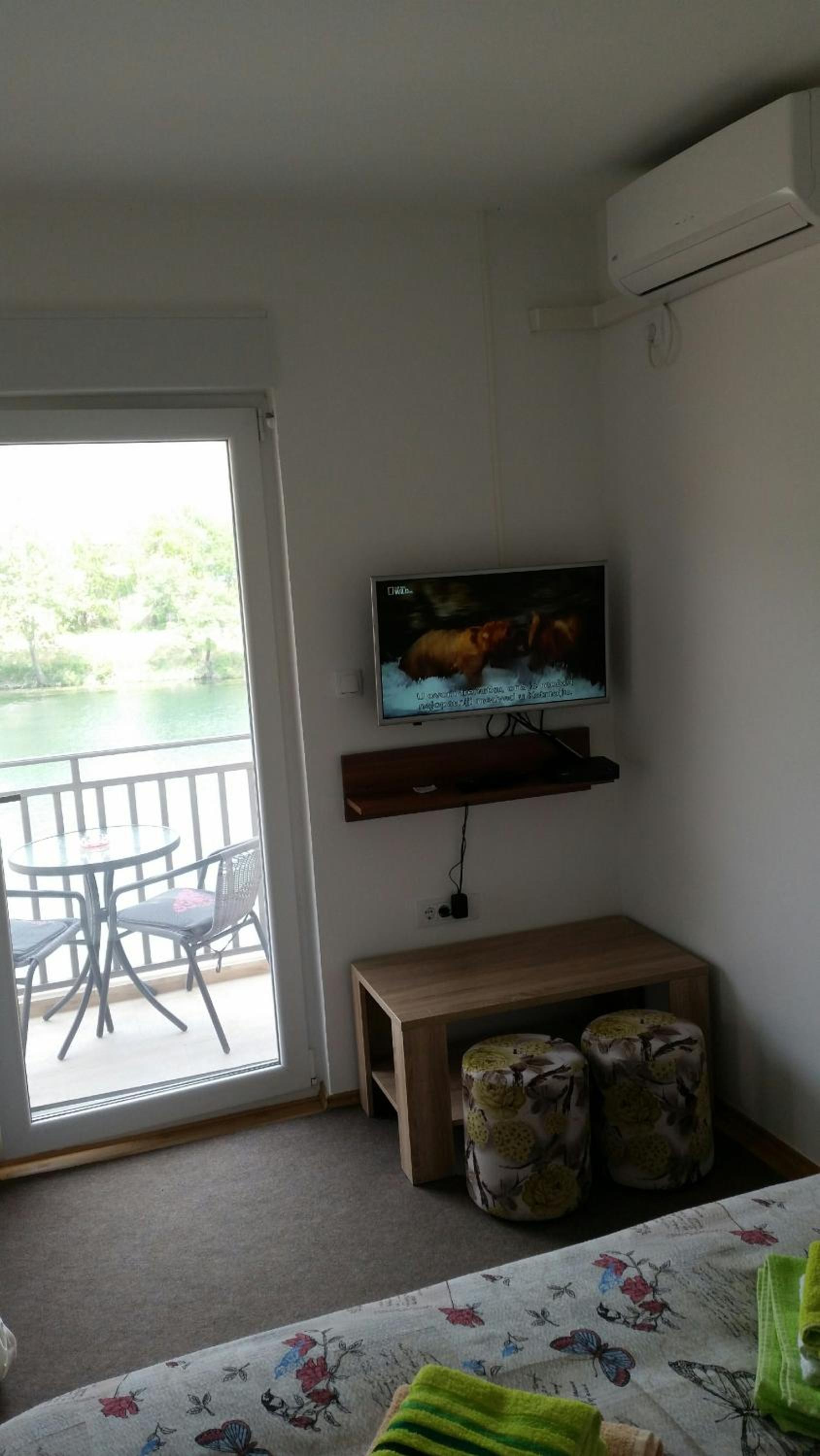 Apartment with Balcony
