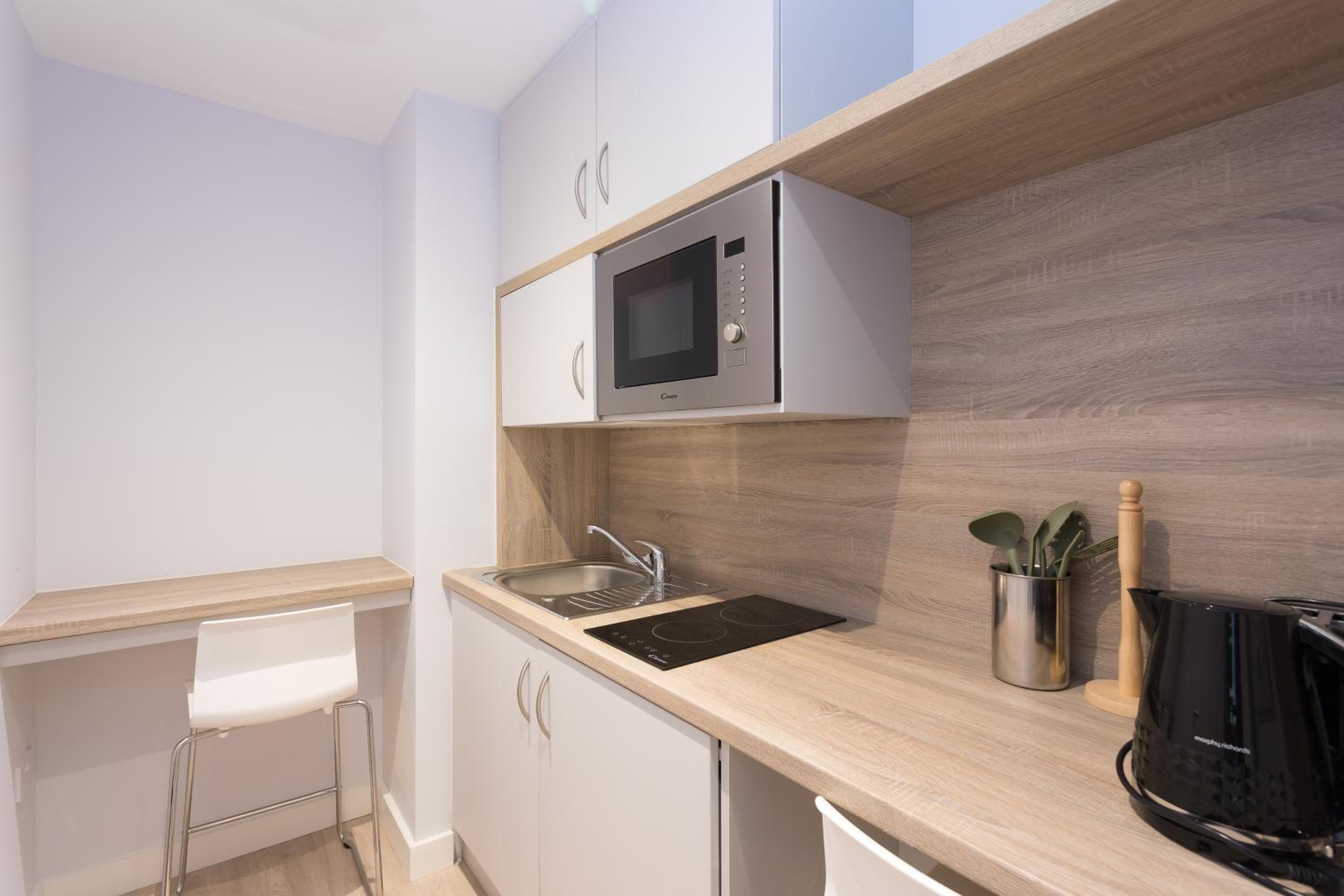 Deluxe Double Room - Photo 6