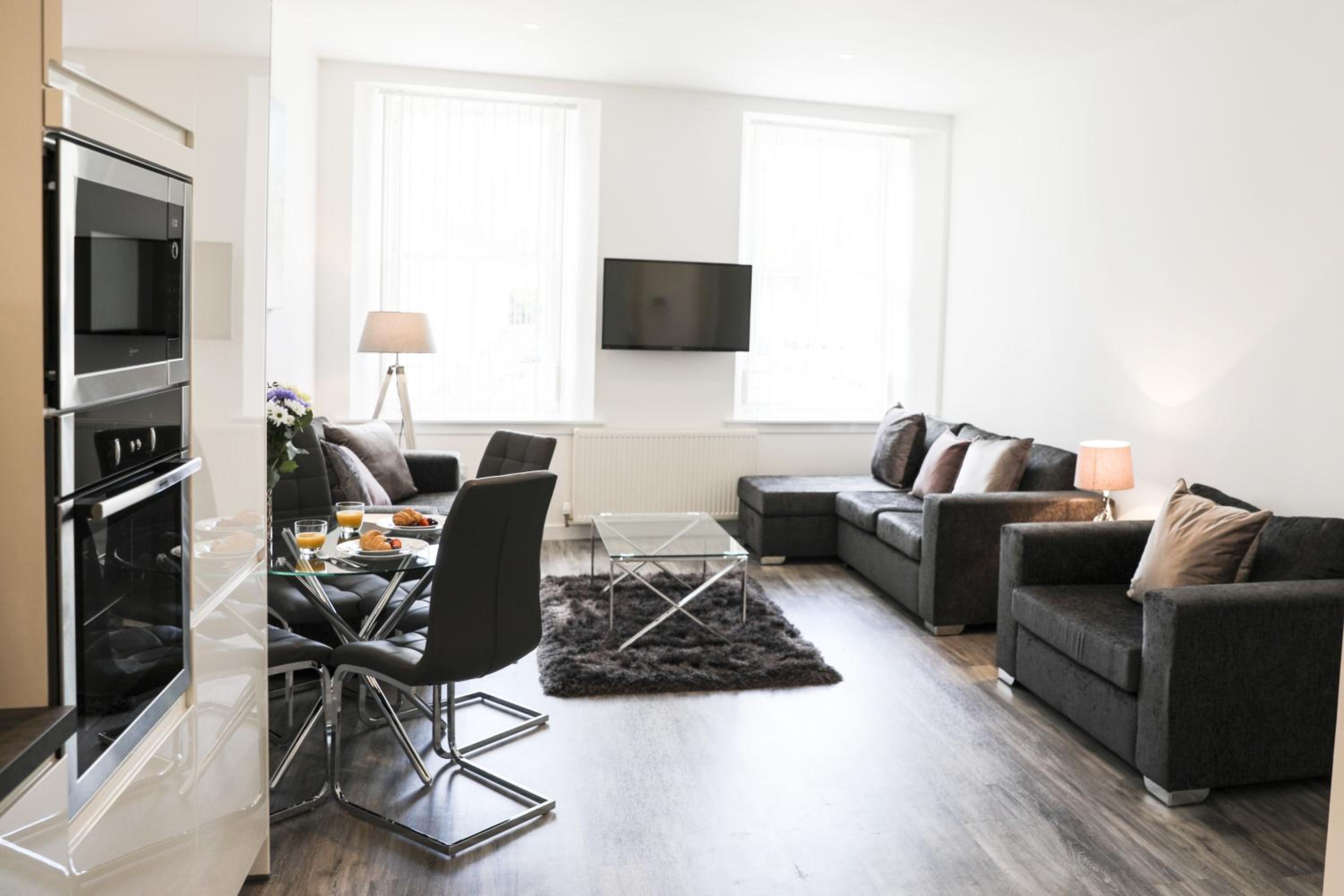 Superior Apartment