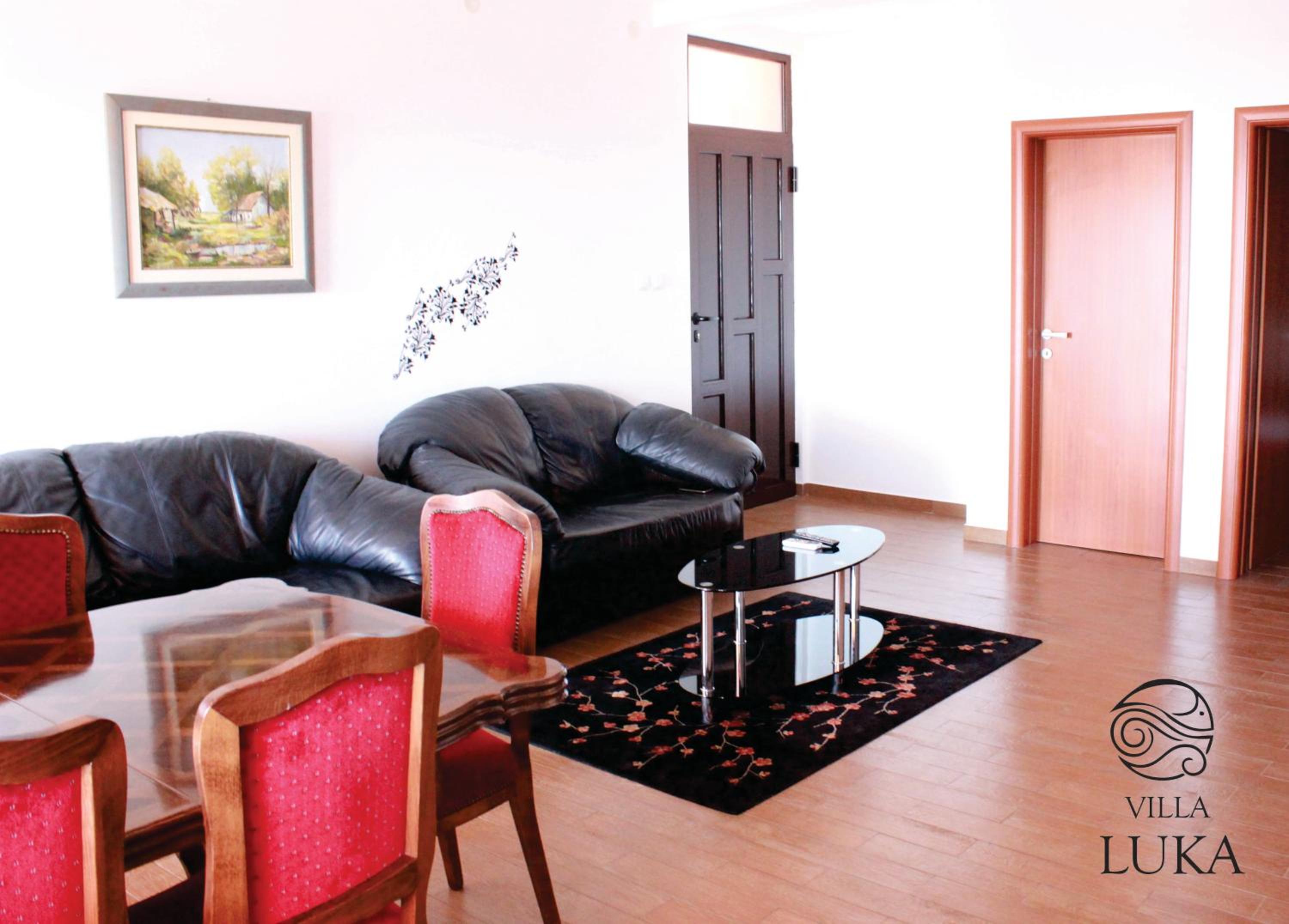 Two-Bedroom Apartment with Terrace and Sea View (5 Adults)