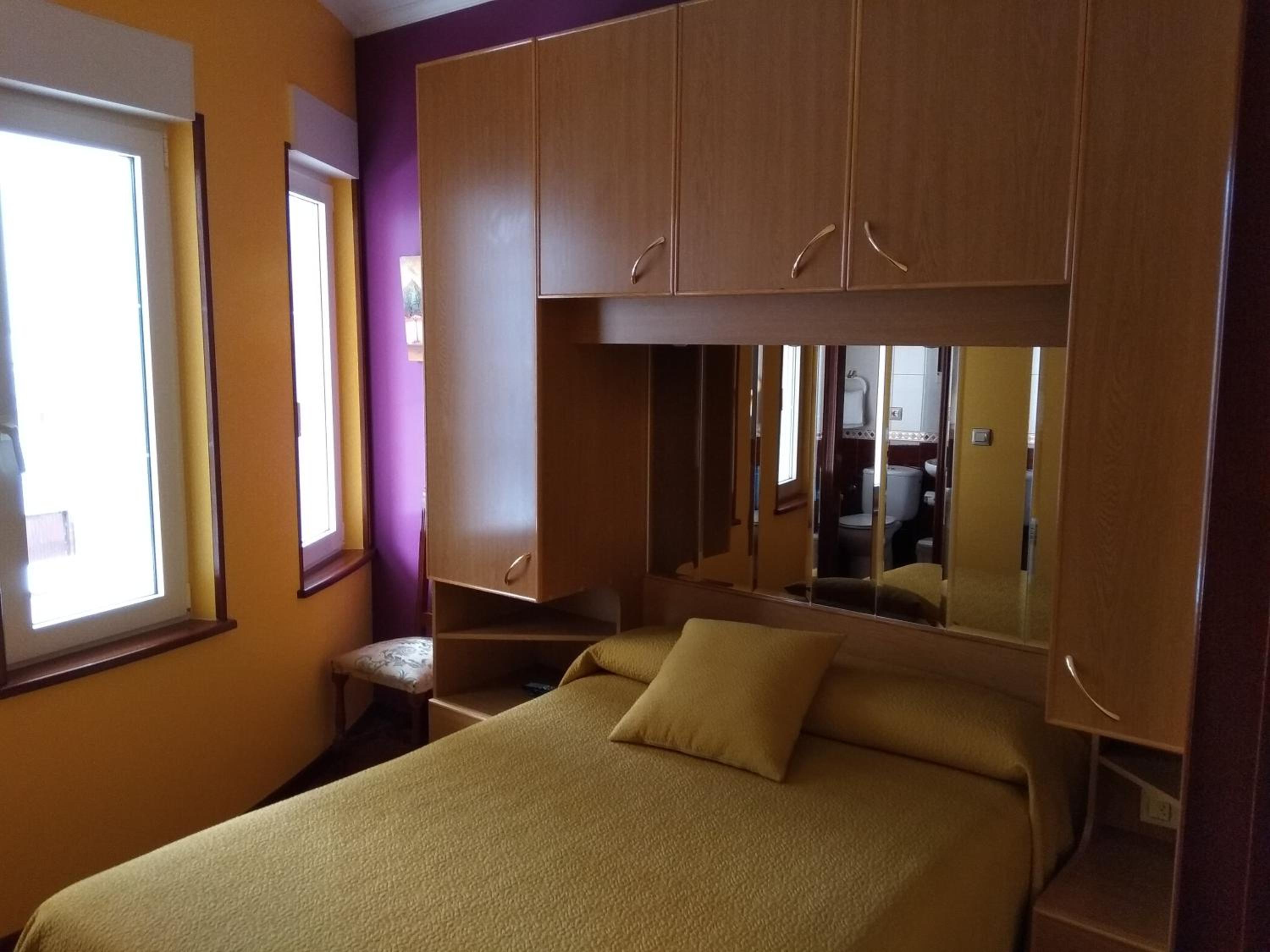 Single Room photo 2