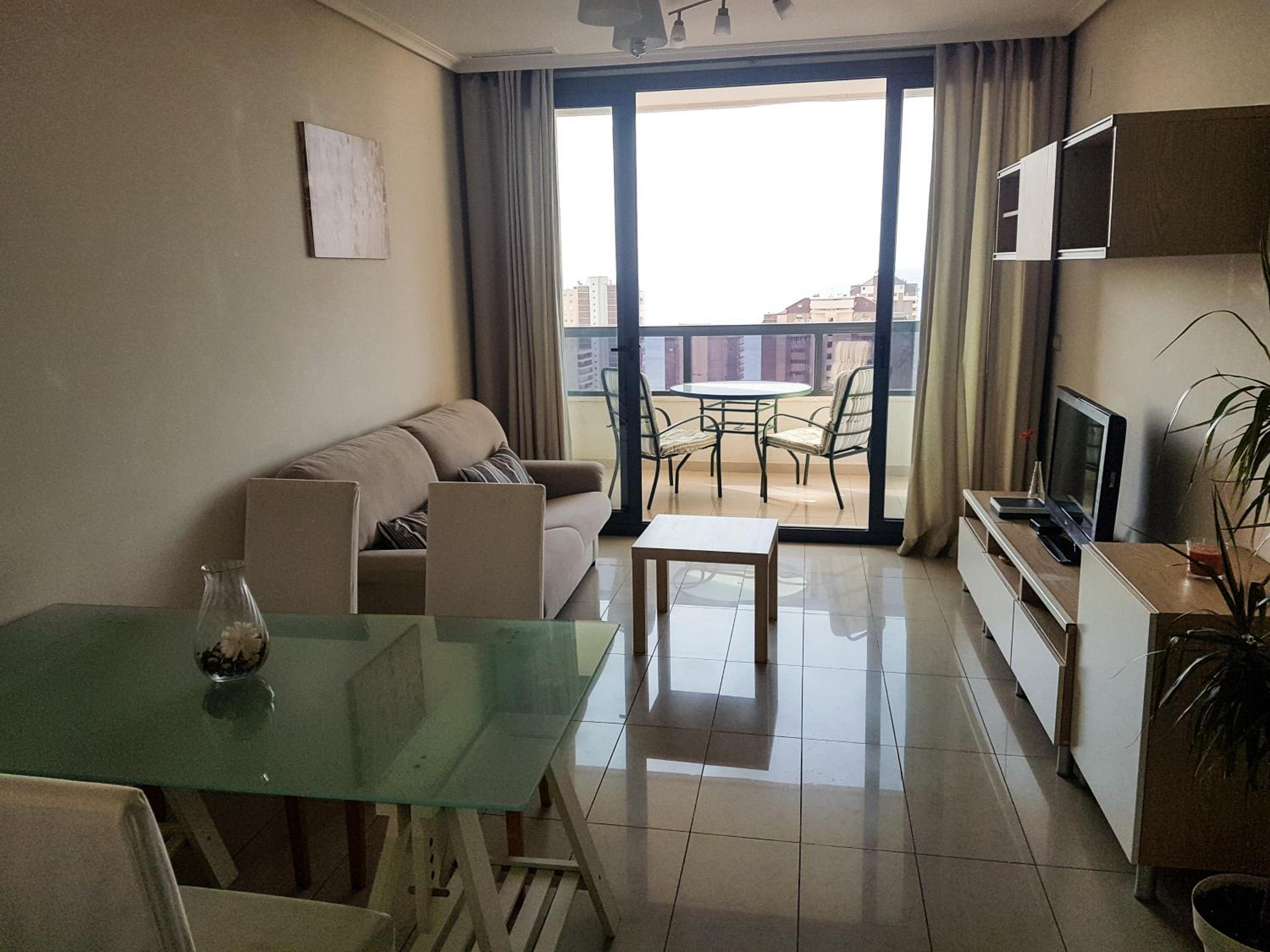 Apartamento con Balcón