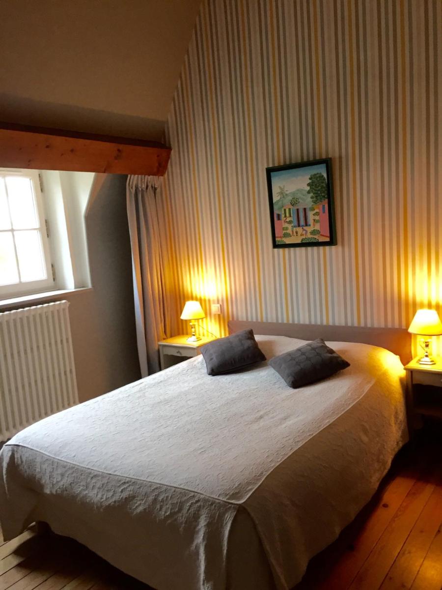 Two-Bedroom Suite photo 1