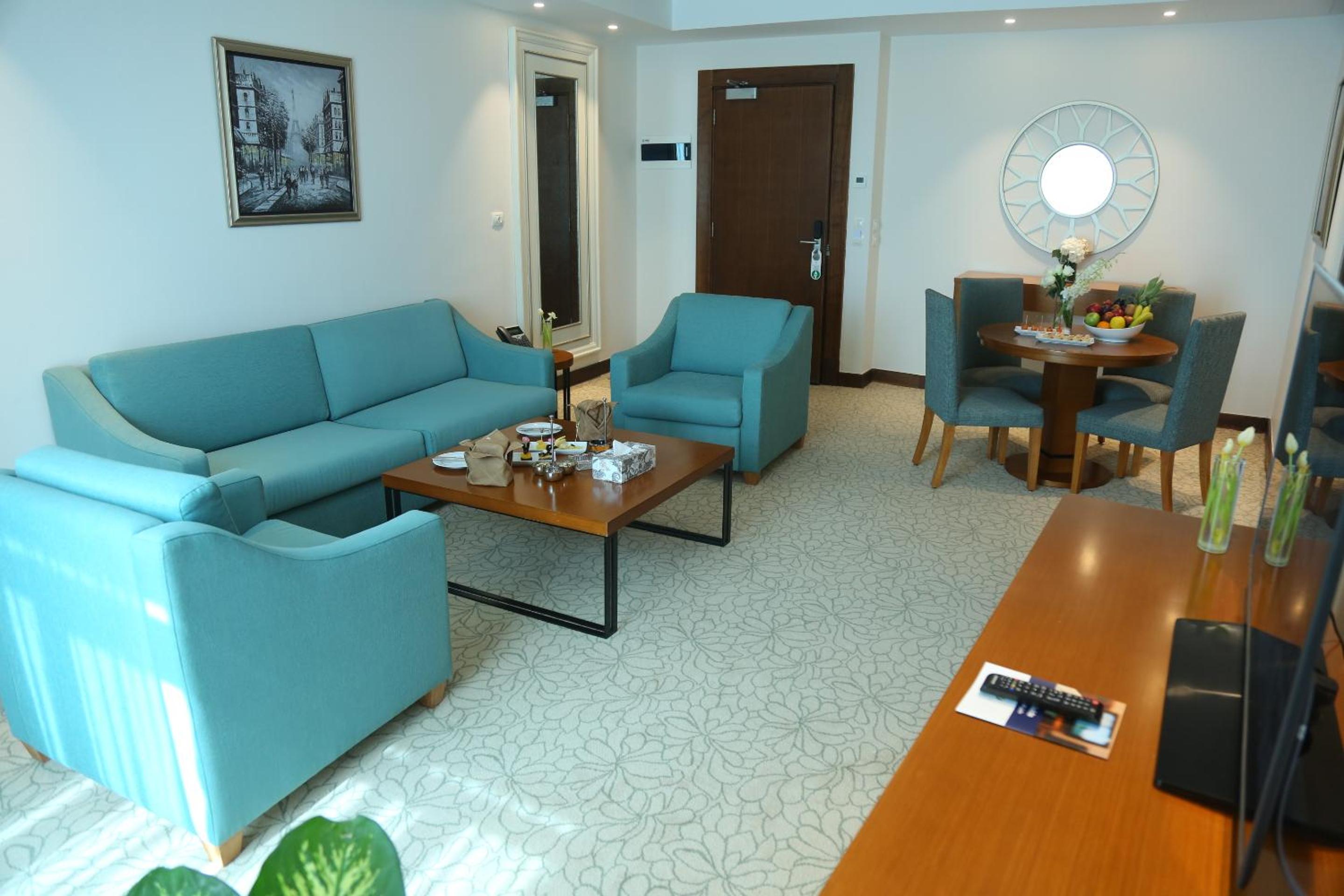 Executive Suite