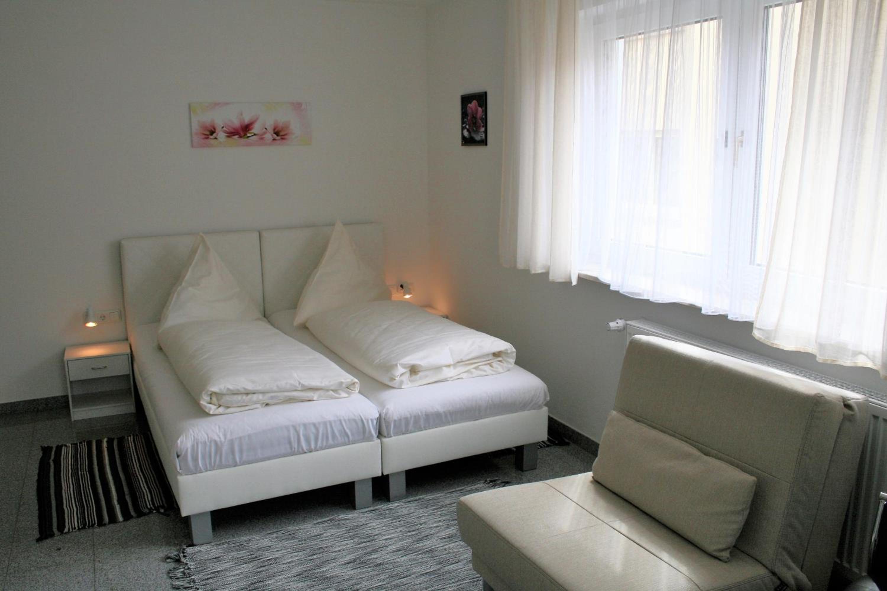 Studio with Garden View and Kitchen - Photo 1