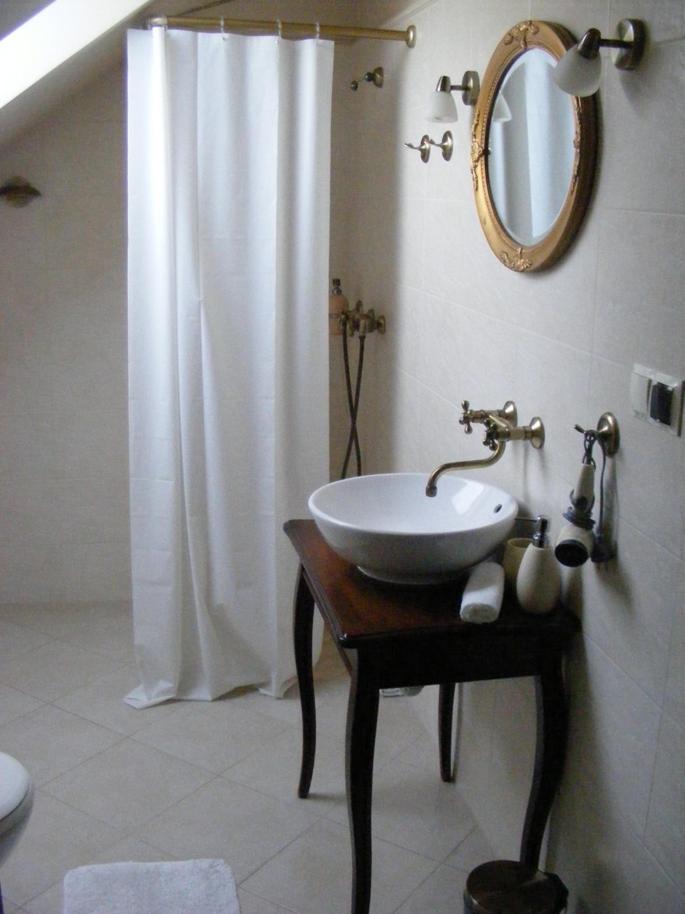 Double or Twin Room photo 3