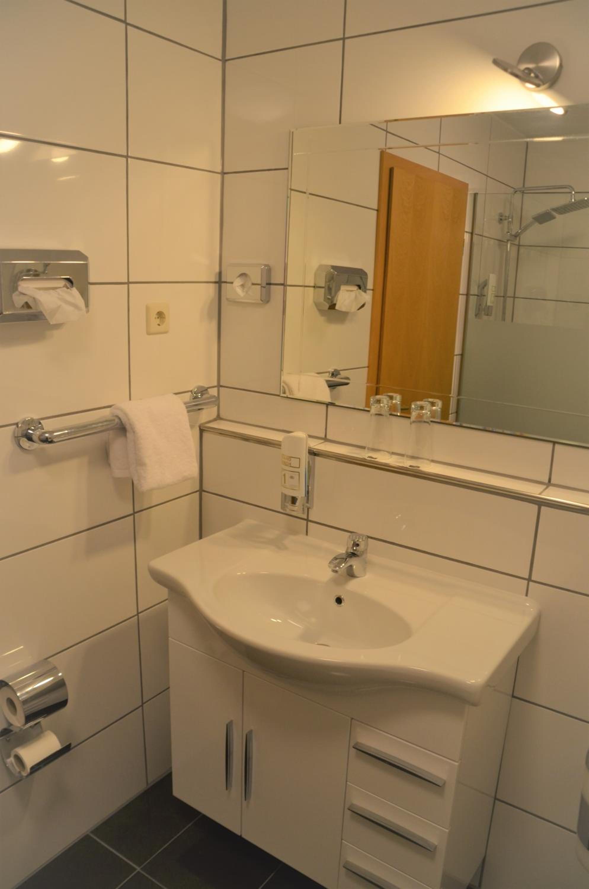 Superior Double Room - Photo 2