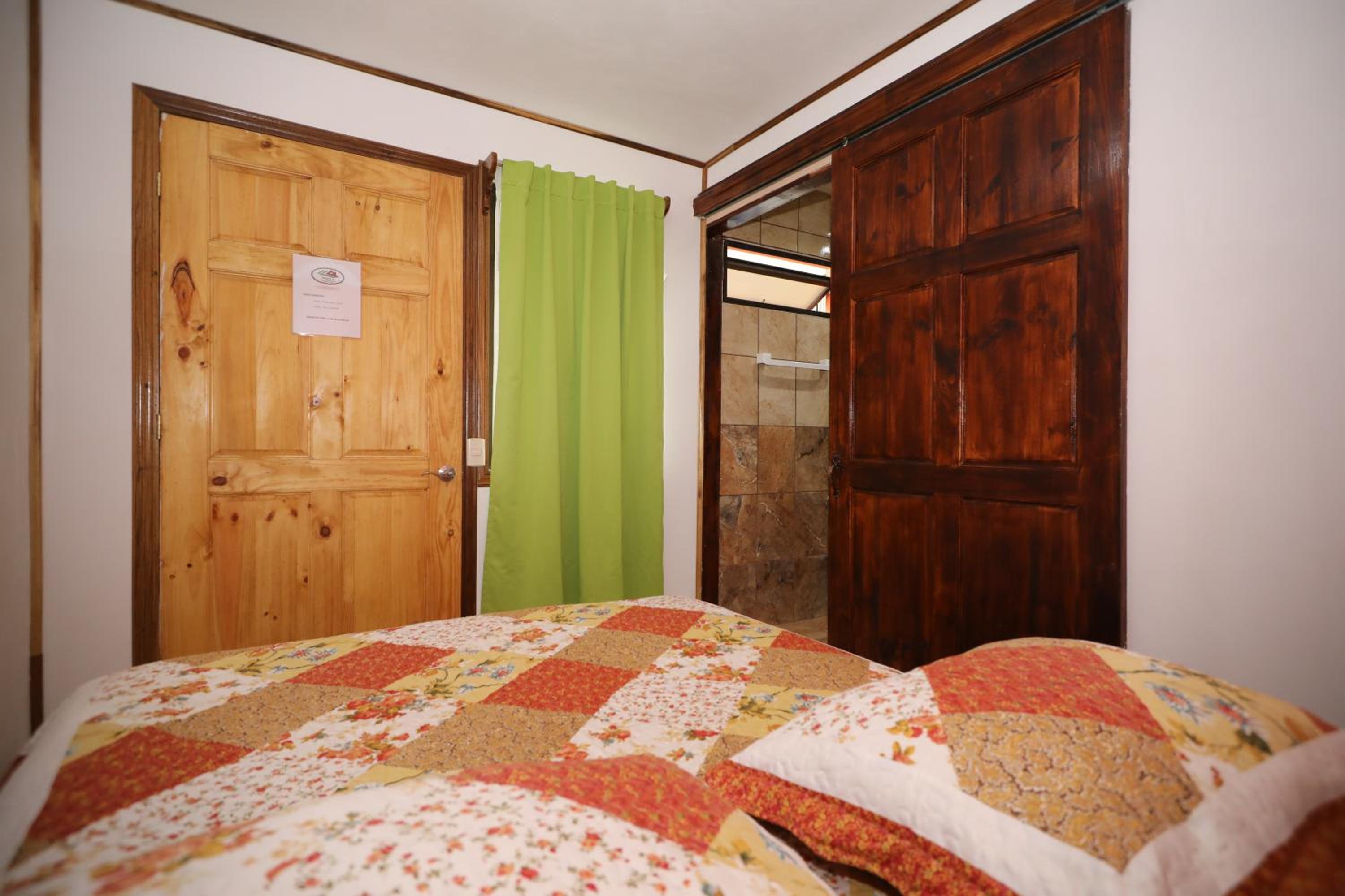 Budget Double Room photo 3