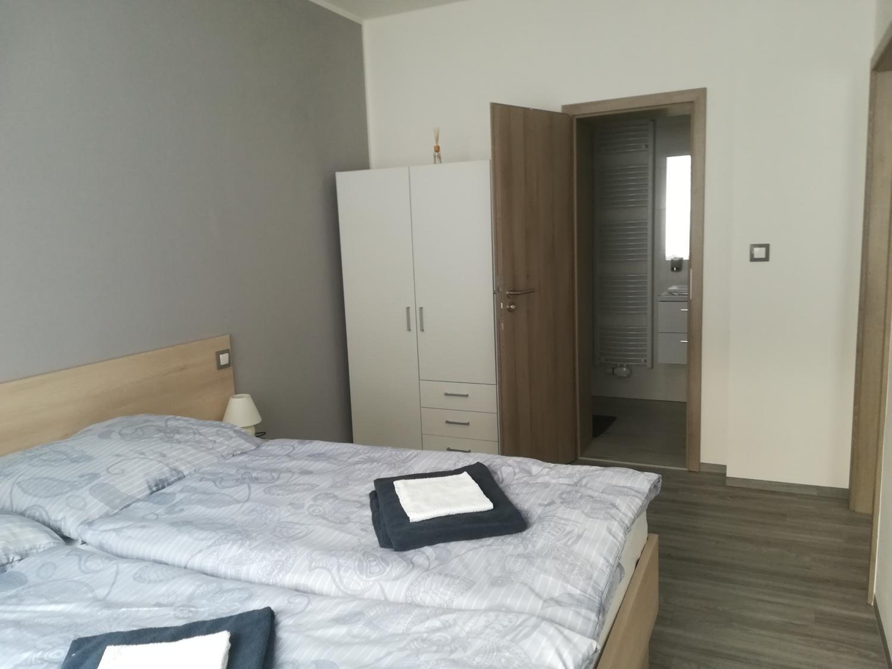 Apartment - Photo 9