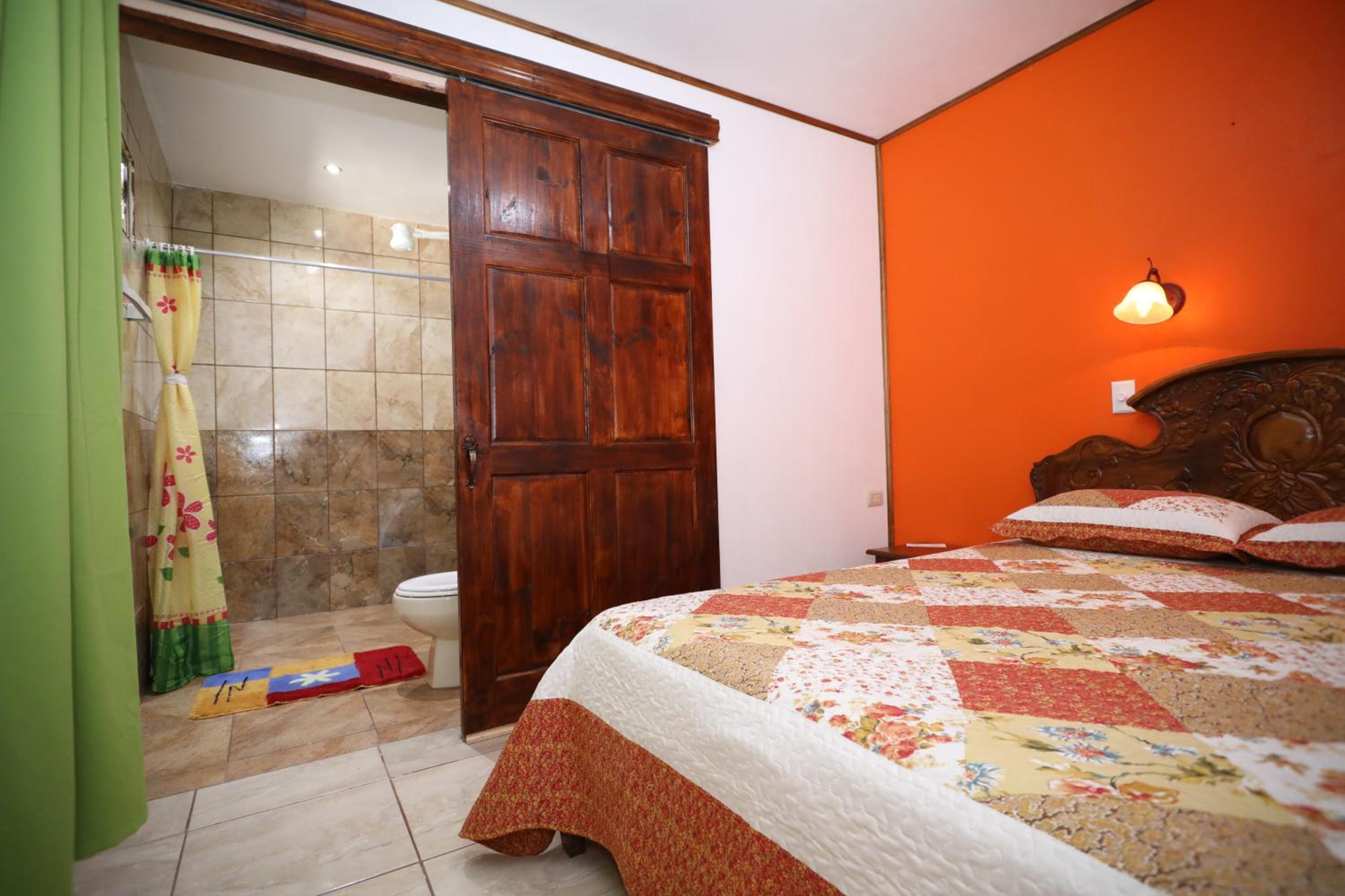 Budget Double Room photo 2