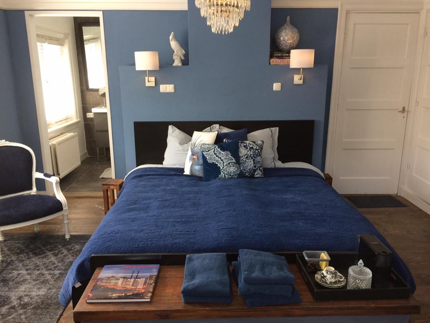 Deluxe King Room - Photo 3