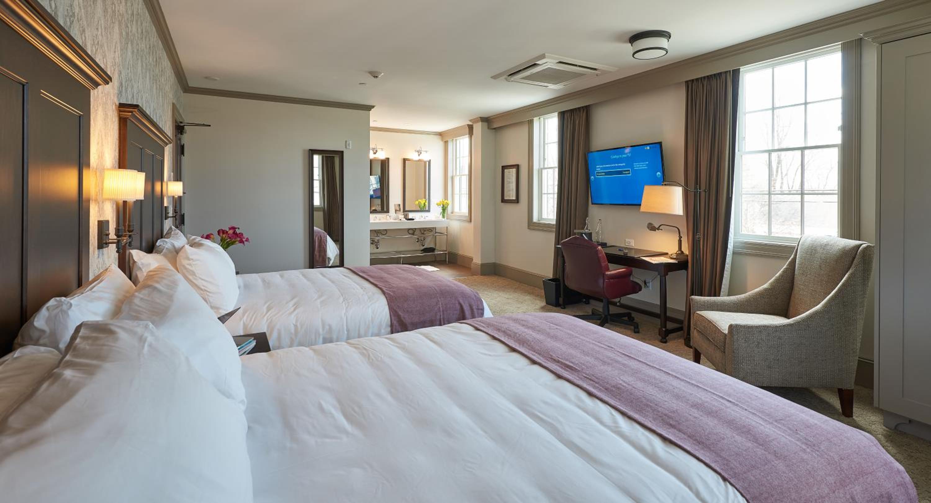 Superior Queen Room with Two Queen Beds