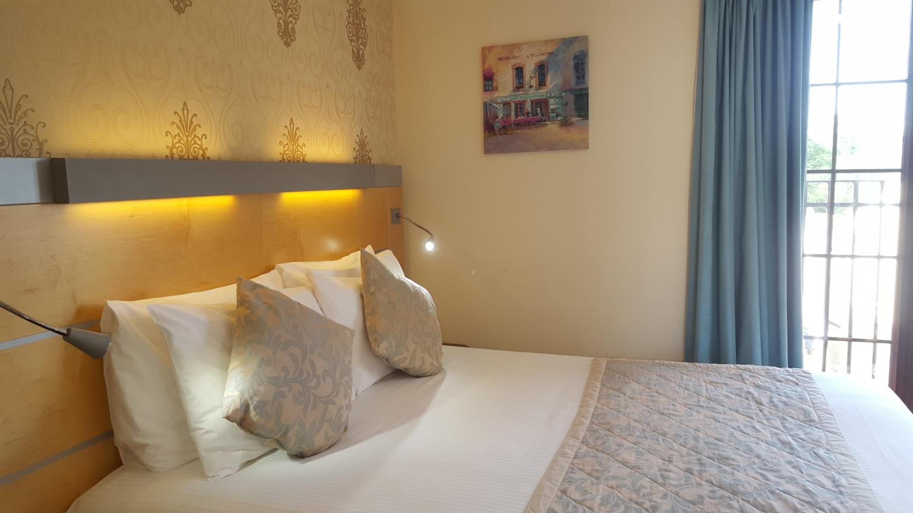 Double Room - Photo 3