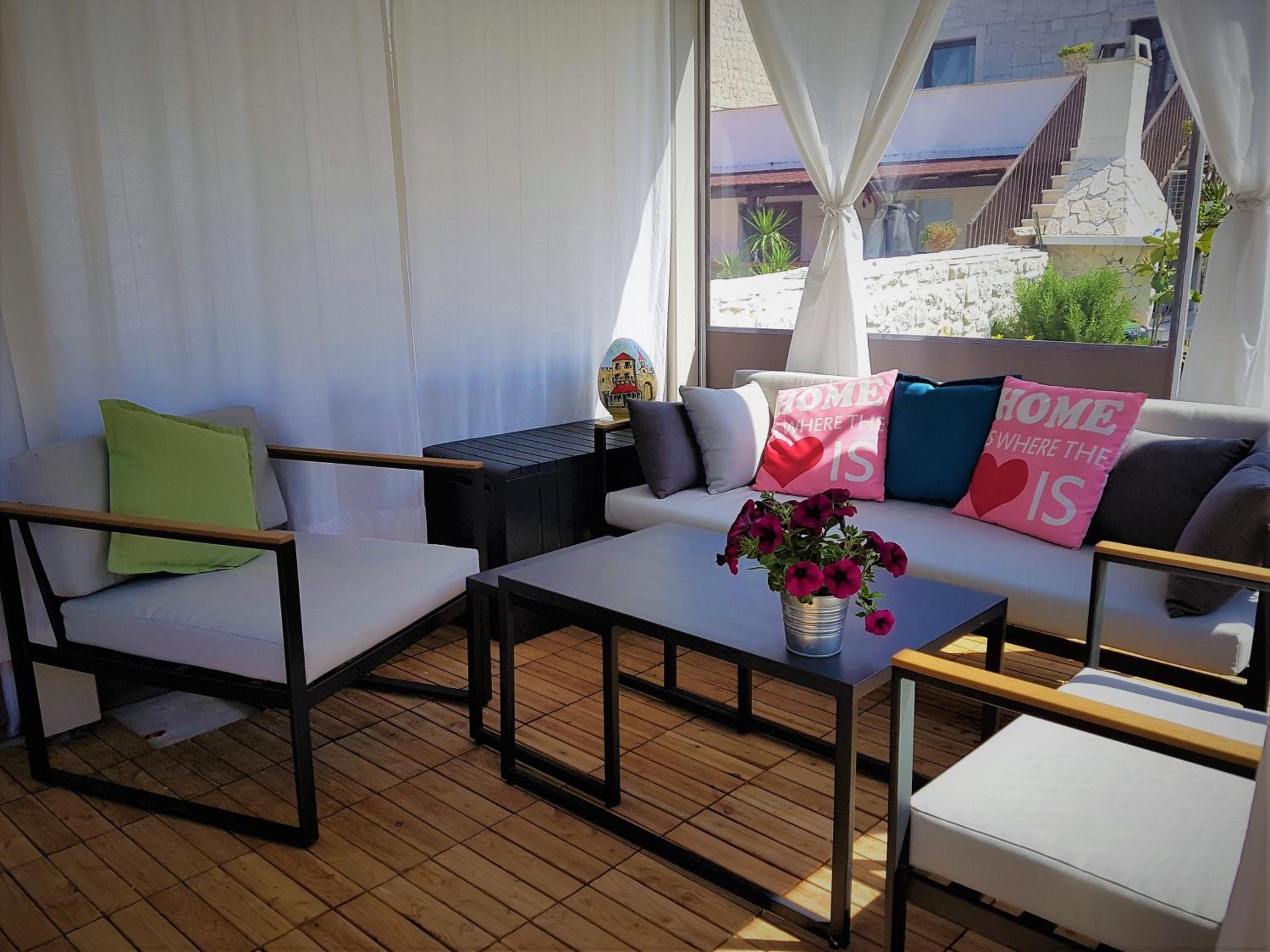 Studio Apartment with Sea View - Photo 17