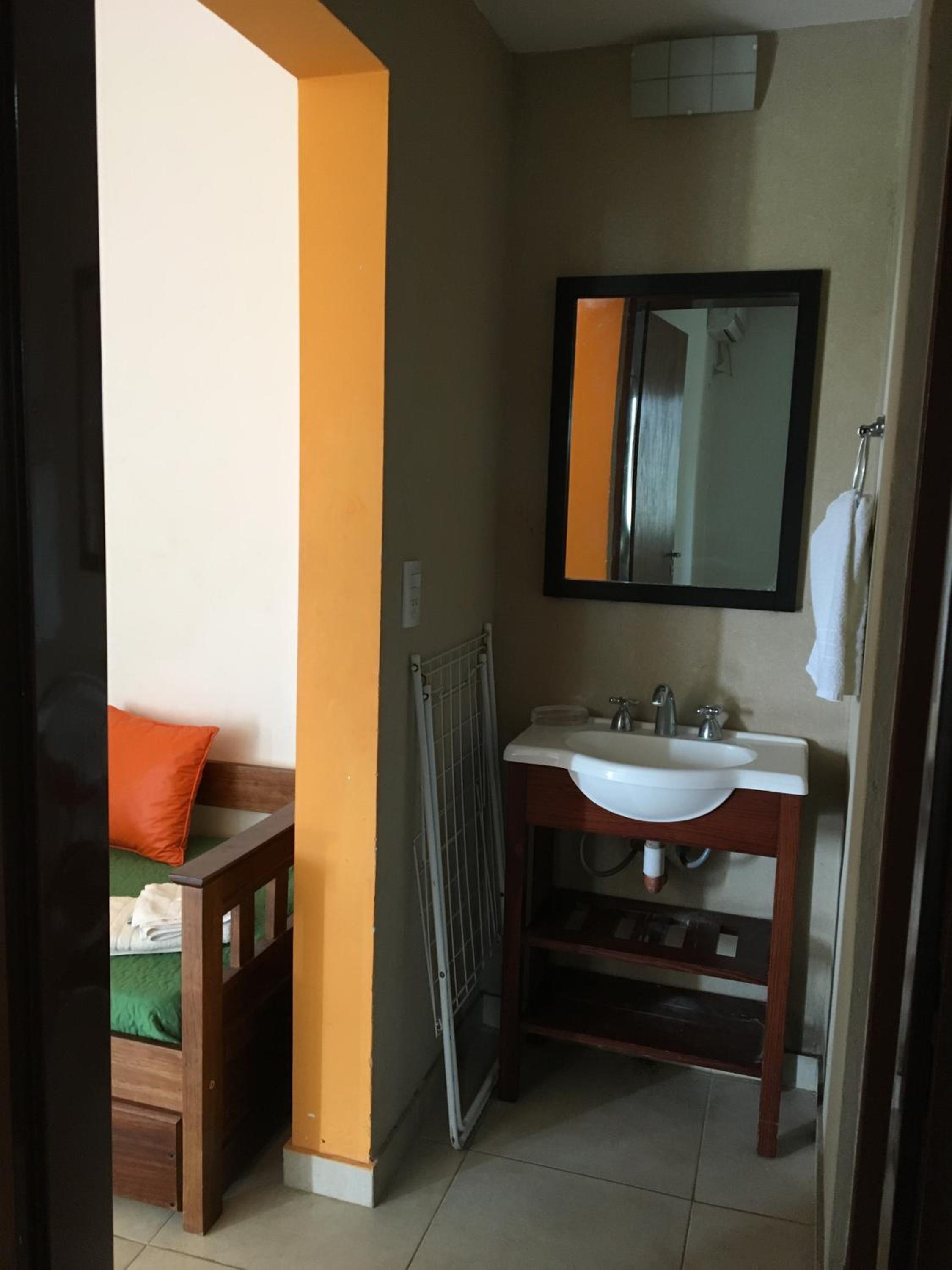 Apartment at the back photo 3