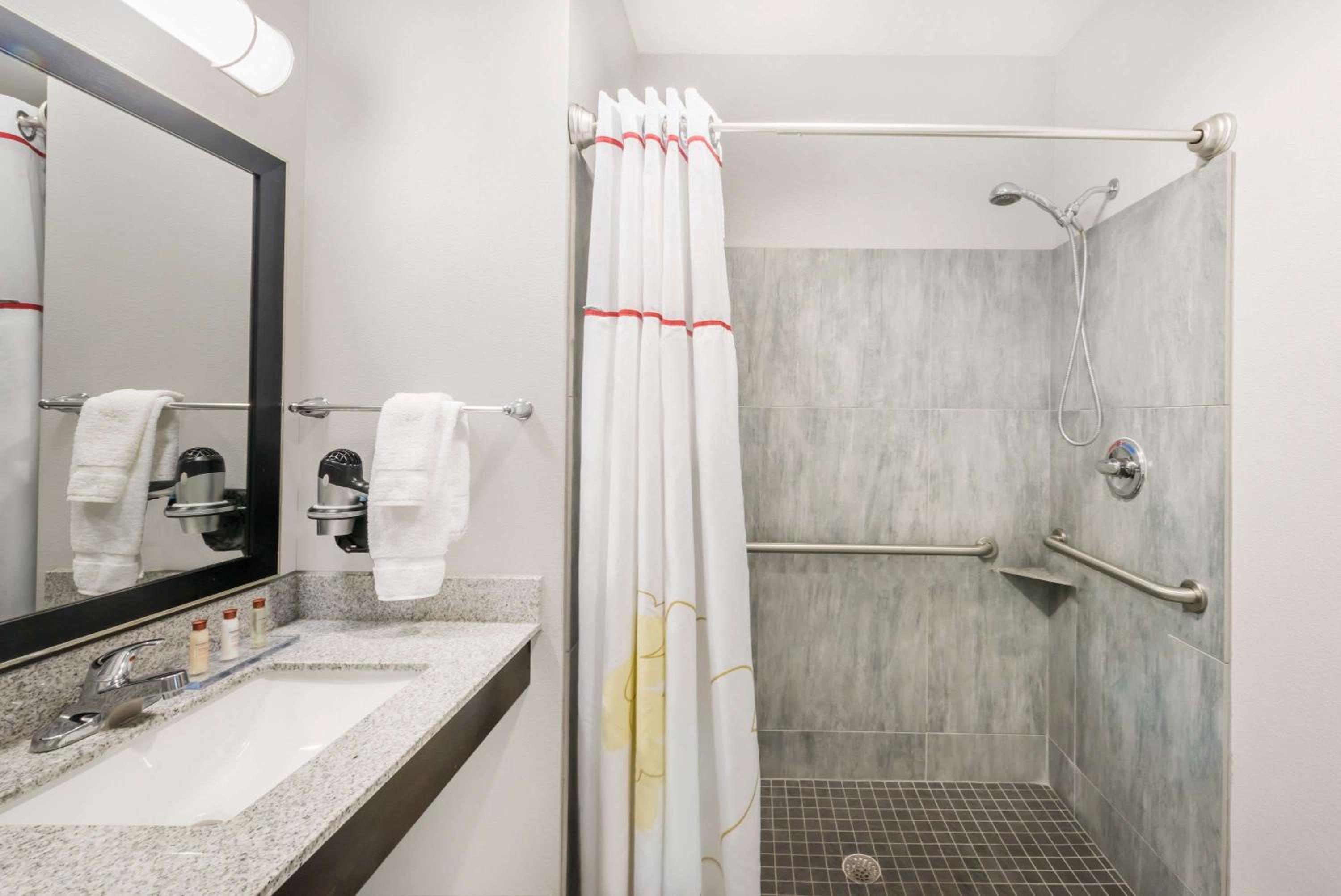 Hawthorn Extended Stay by Wyndham Midland, Foto 5
