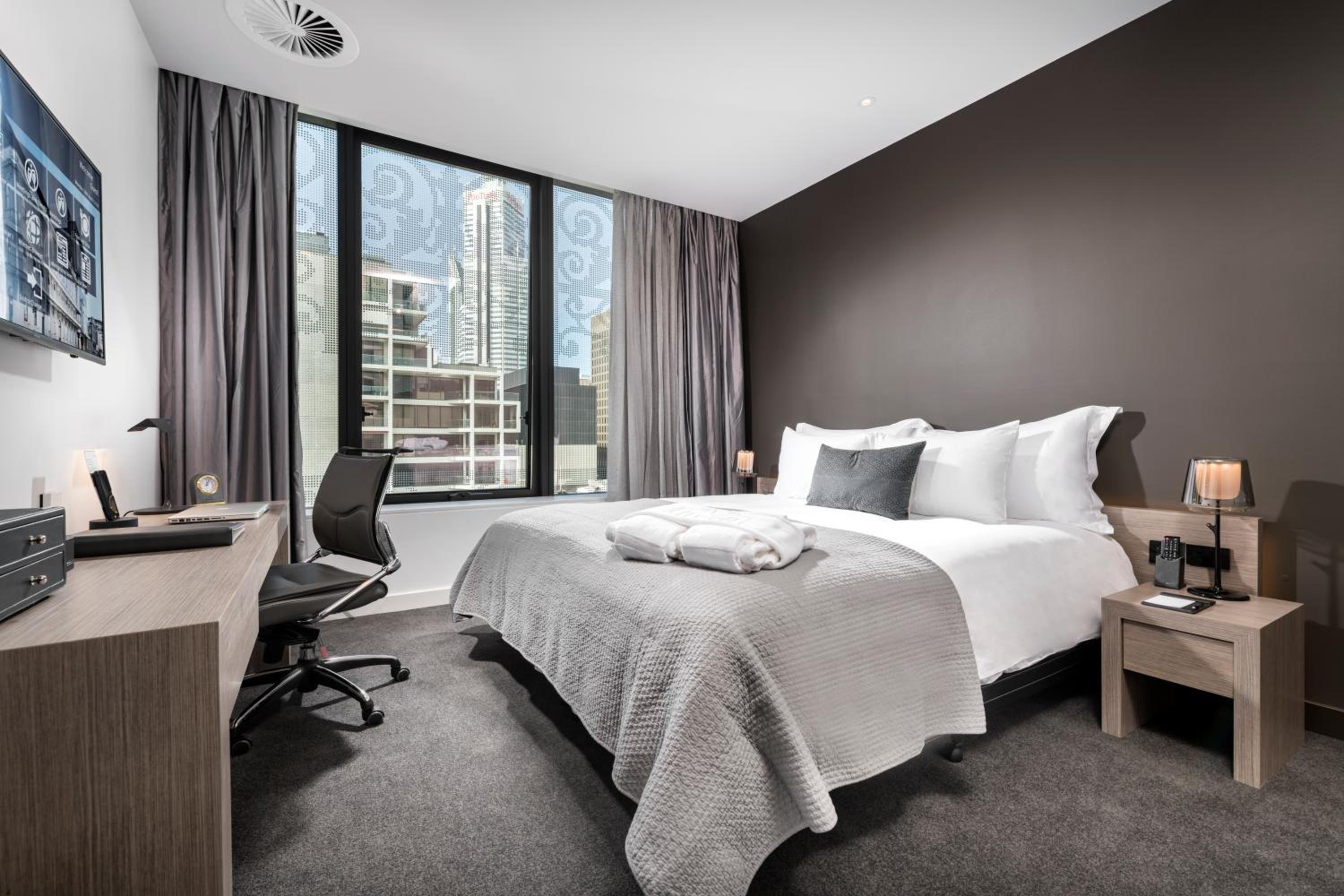 Contemporary King Room