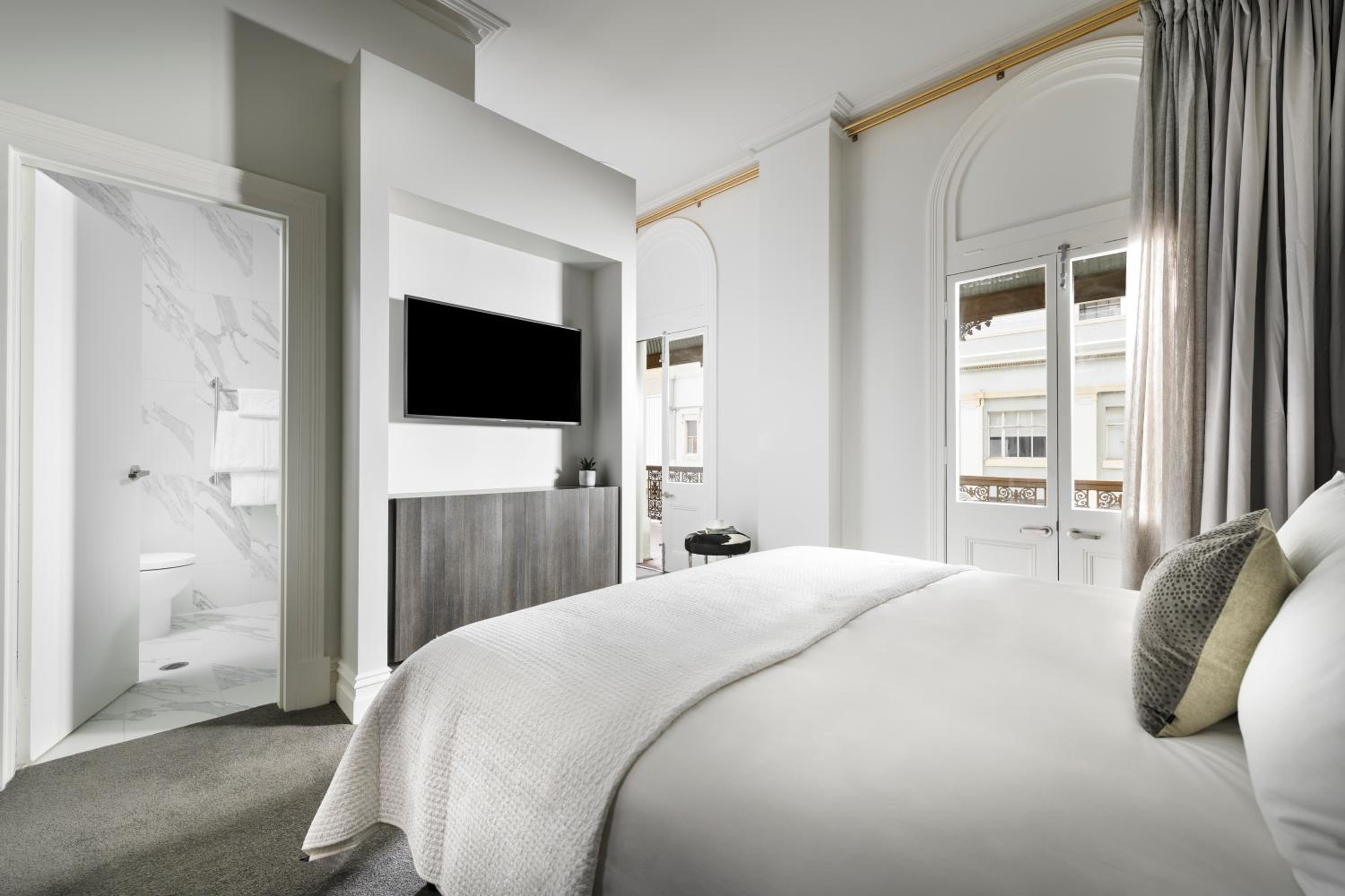 Heritage King Room with Veranda
