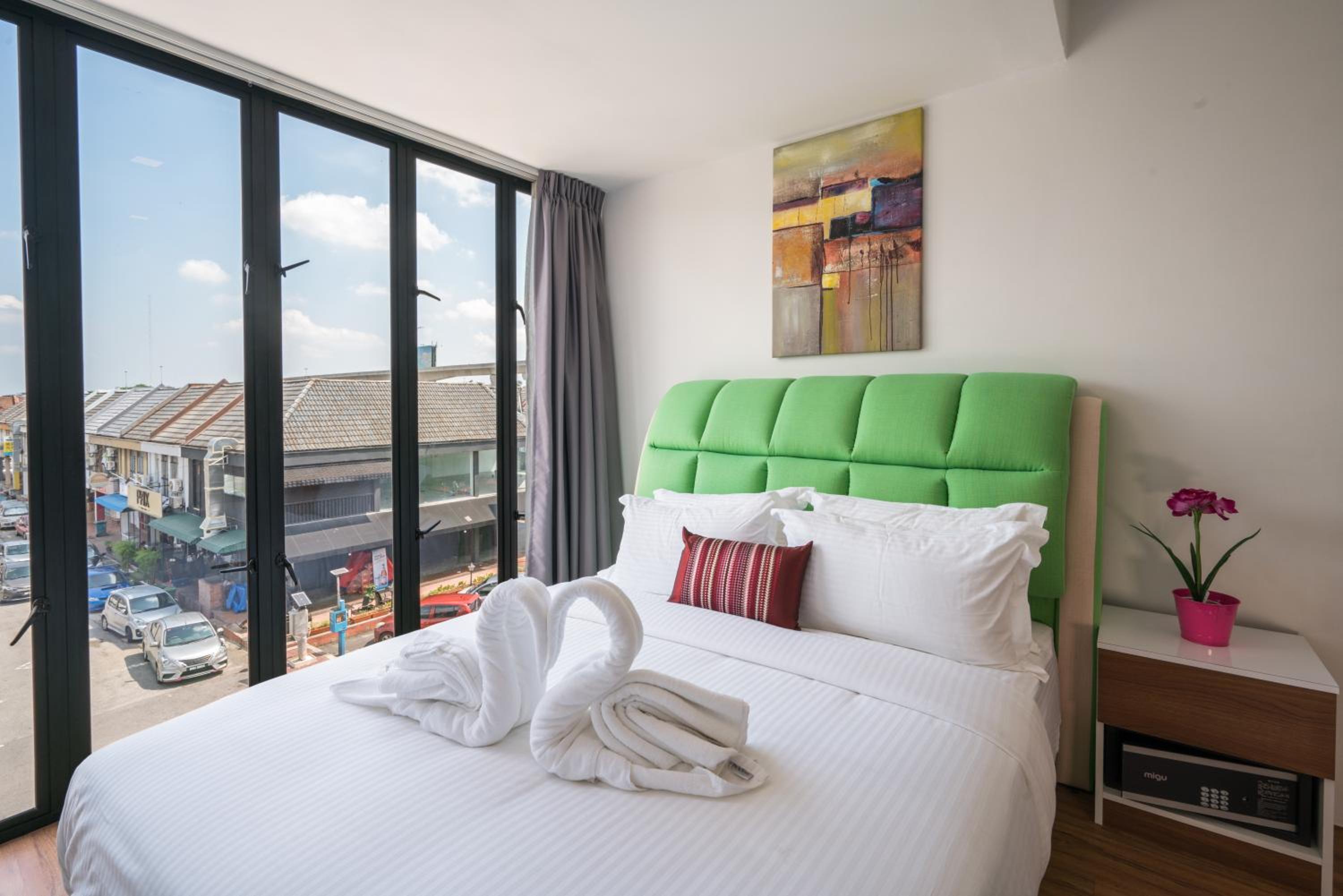 Suite with City View photo 1