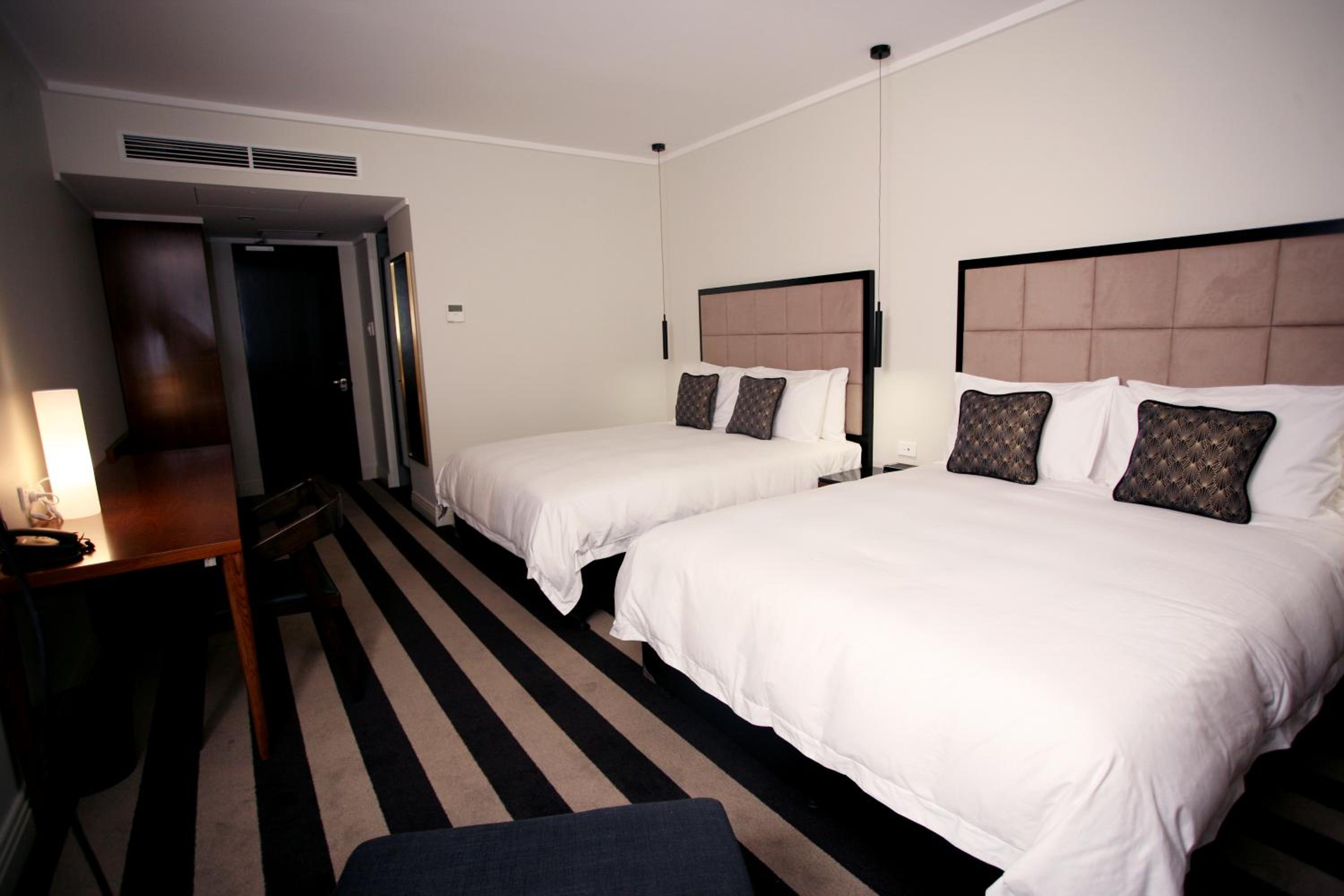 Double or Twin Room photo 2