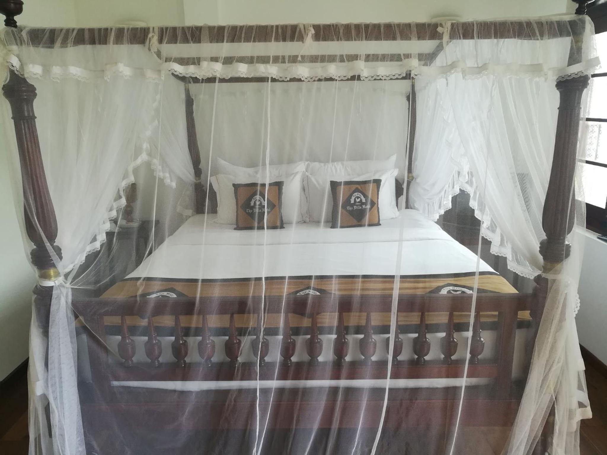 Deluxe Double Room with Sea View - Photo 3